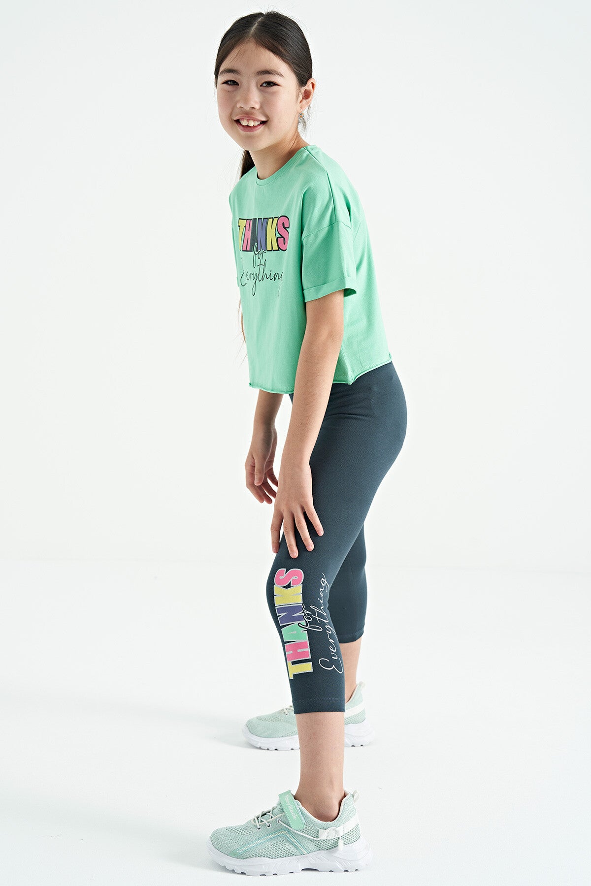 Su Yeşil - Orman Yeşil Yazı Baskılı Oversize Kız Çocuk Crop Tayt Takım - 75133