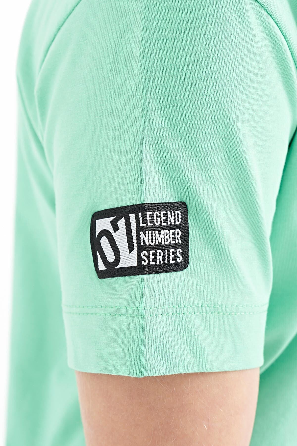 Su Yeşili Baskı Detaylı O Yaka Standart Kalıp Erkek Çocuk T-Shirt - 11104