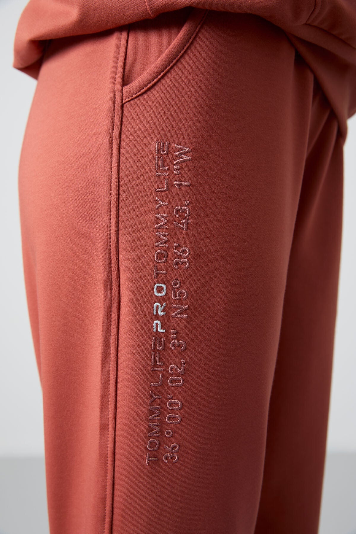 Tarçın Kapüşonlu Kanguru Cep Oversize Lastik Paça Kadın Eşofman Takımı - 95288