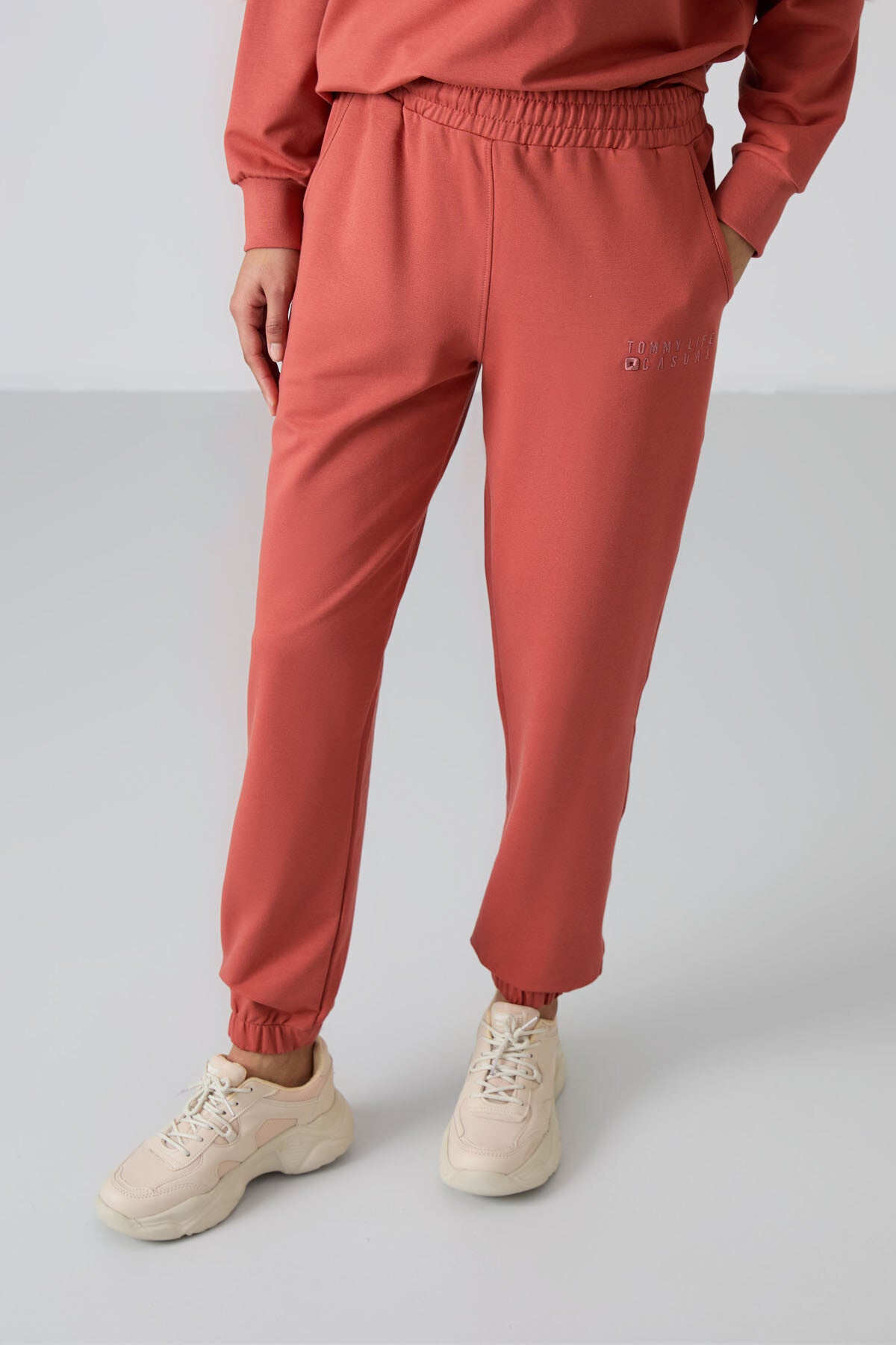 Tarçın Basic Pamuklu O Yaka Oversize Lastik Paça Kadın Eşofman Takım - 95287