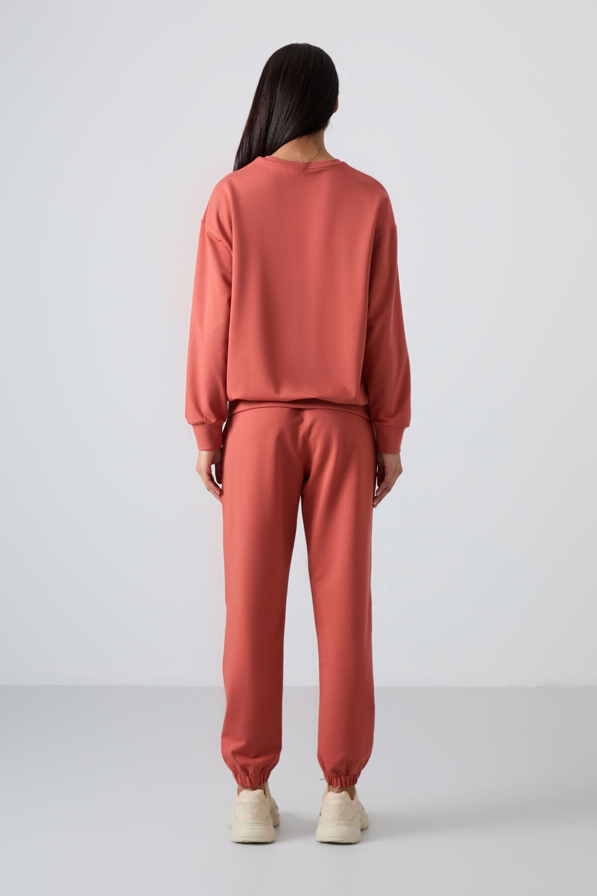 Tarçın Basic Pamuklu O Yaka Oversize Lastik Paça Kadın Eşofman Takım - 95287
