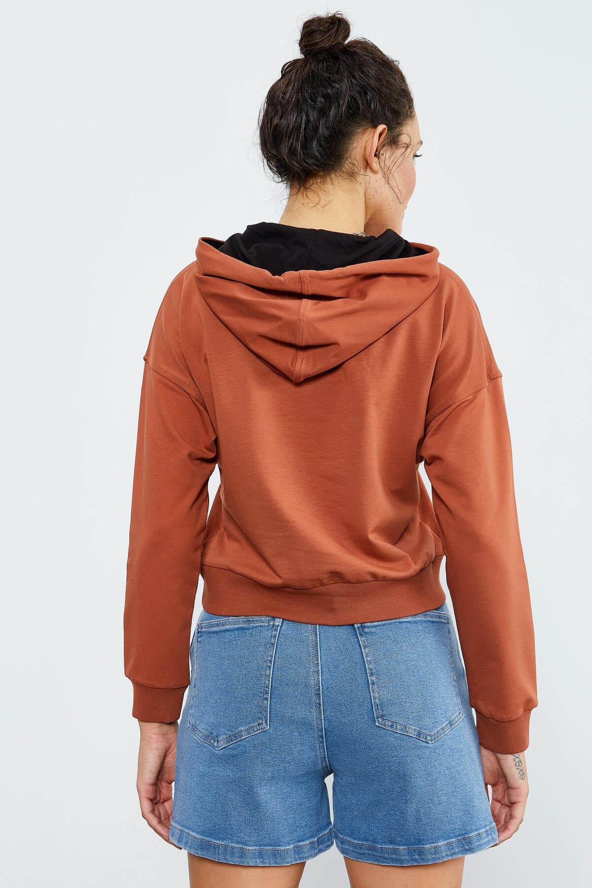 Tarçın Uzun Kol Rahat Form Kapüşonlu Kadın Sweatshirt - 97115