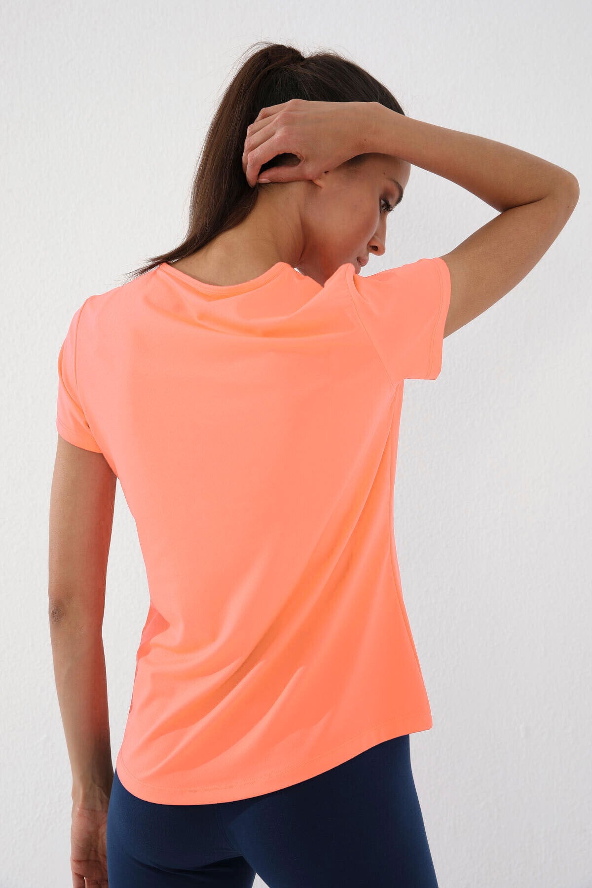 Yavruagzı Basic Kısa Kol Standart Kalıp O Yaka Kadın T-Shirt - 97144