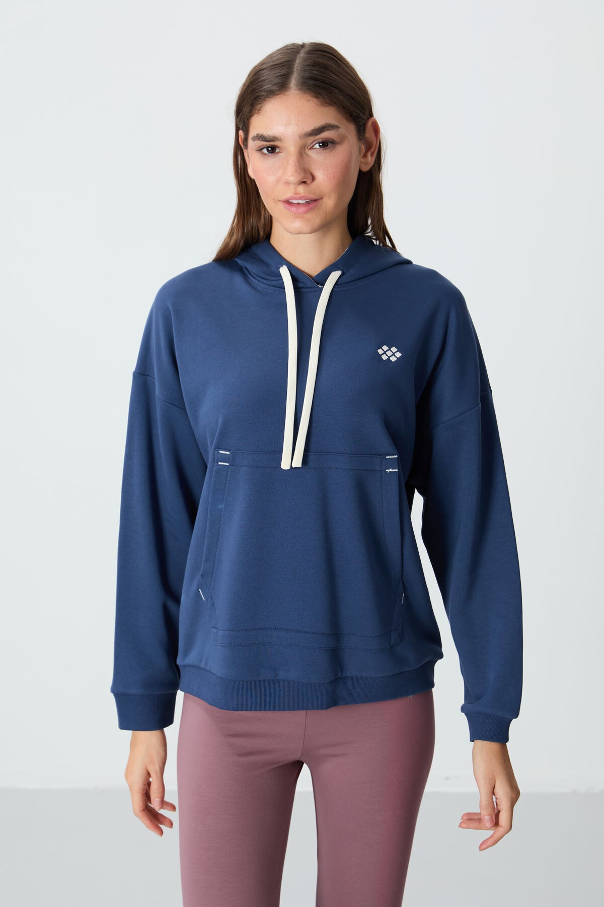 Parlament Kompakt Pamuklu Kalın Pürüzsüz Dokulu Kapüşonlu Oversize Fit Kadın Sweatshirt - 97291