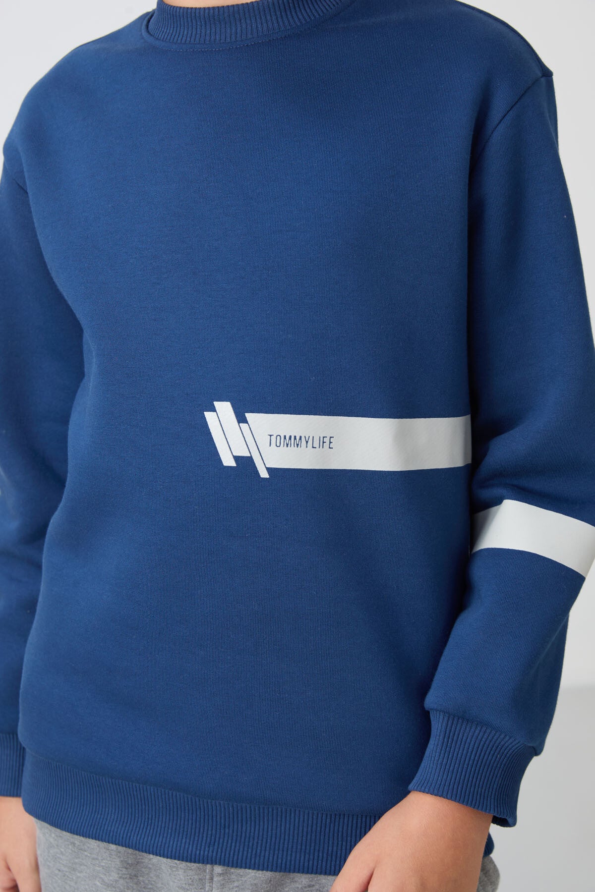 Parlament Pamuklu Kalın İçi Tüylü Yumuşak Dokulu Standart Fit Baskılı Erkek Çocuk Sweatshirt - 11238