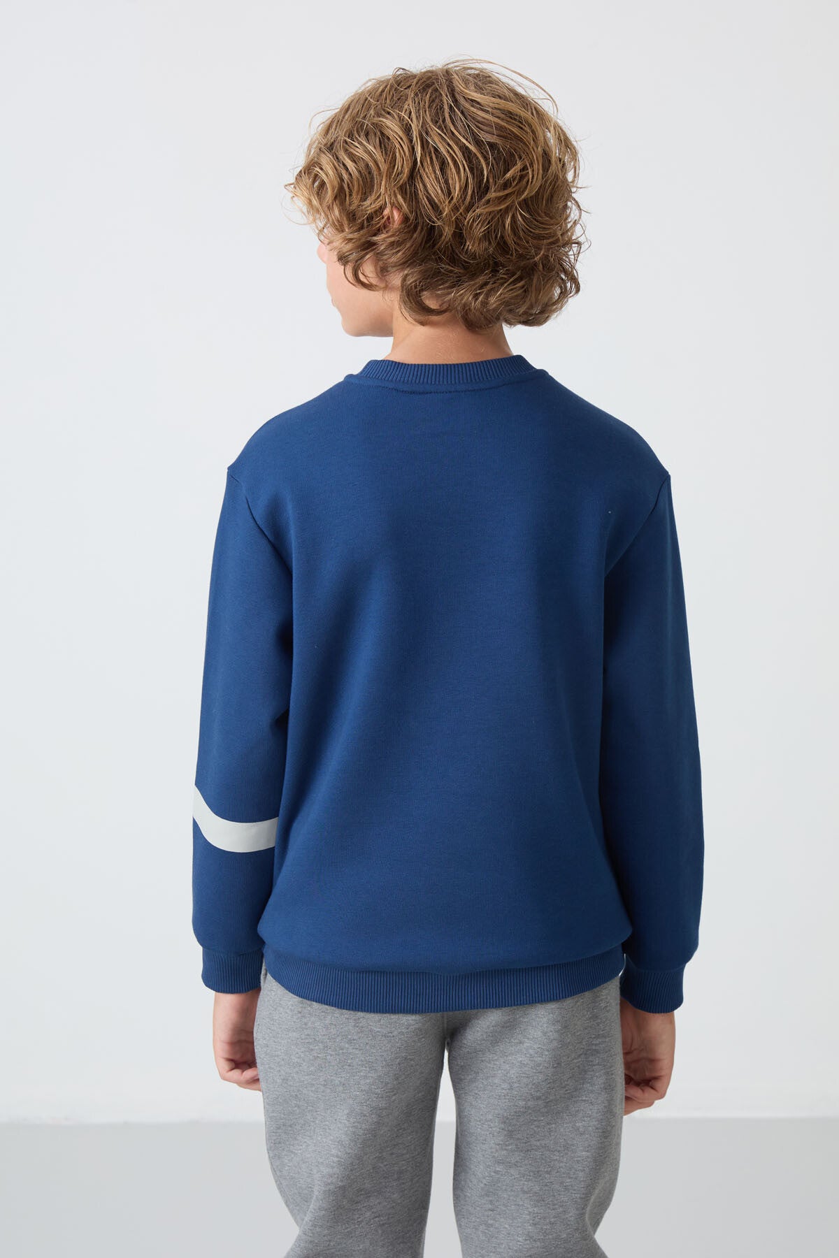 Parlament Pamuklu Kalın İçi Tüylü Yumuşak Dokulu Standart Fit Baskılı Erkek Çocuk Sweatshirt - 11238