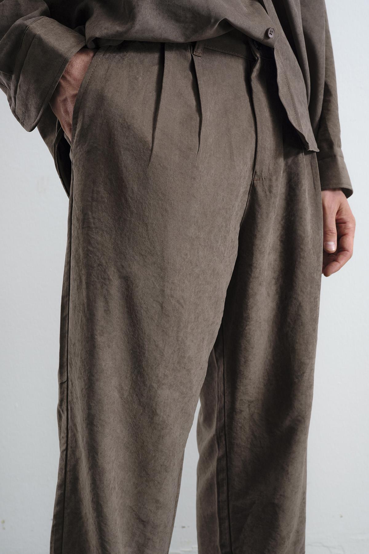 PİLİLİ EFEKTLİ MODAL KAHVERNGİ PANTOLON