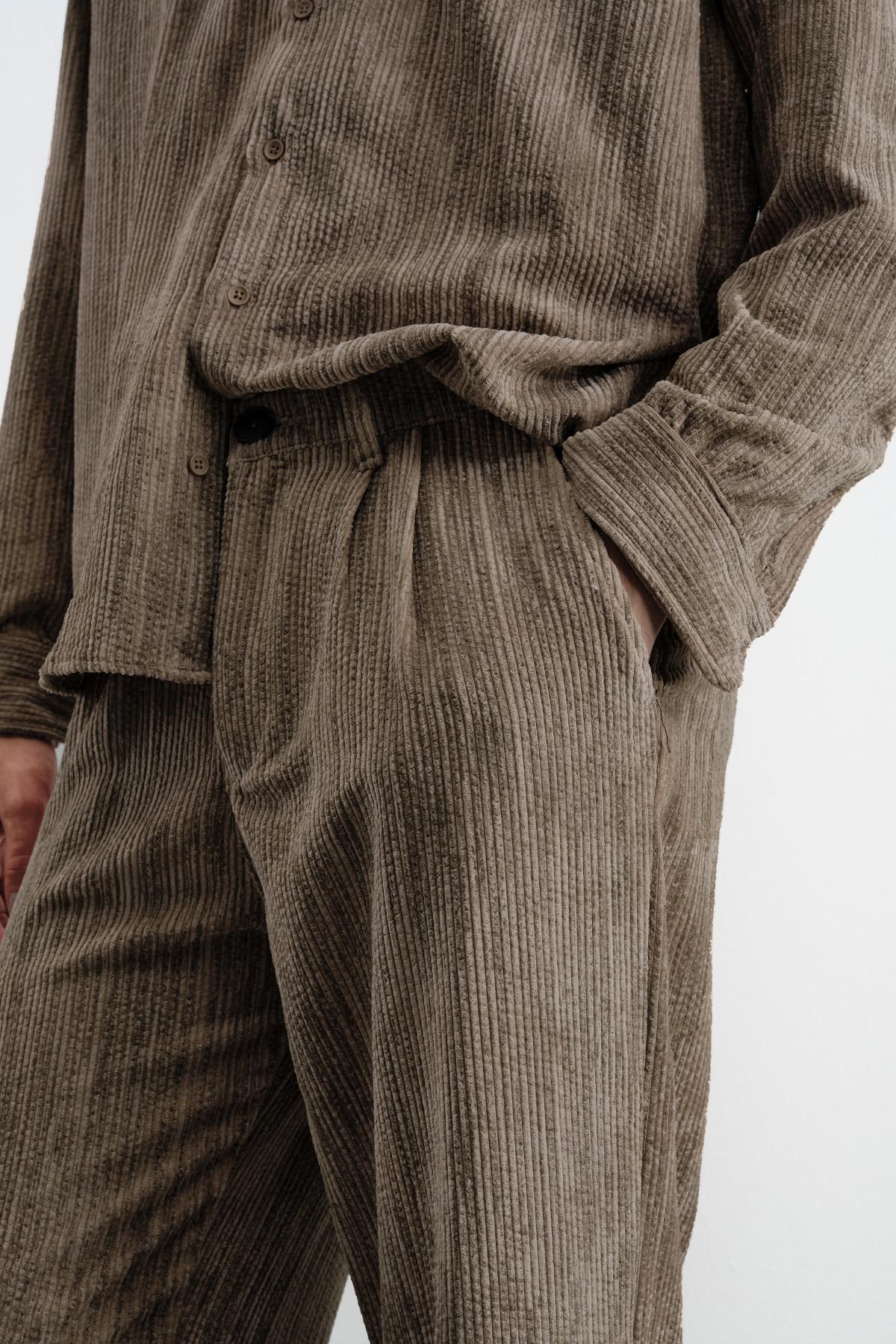 PİLİLİ KADİFE KAHVERENGİ PANTOLON