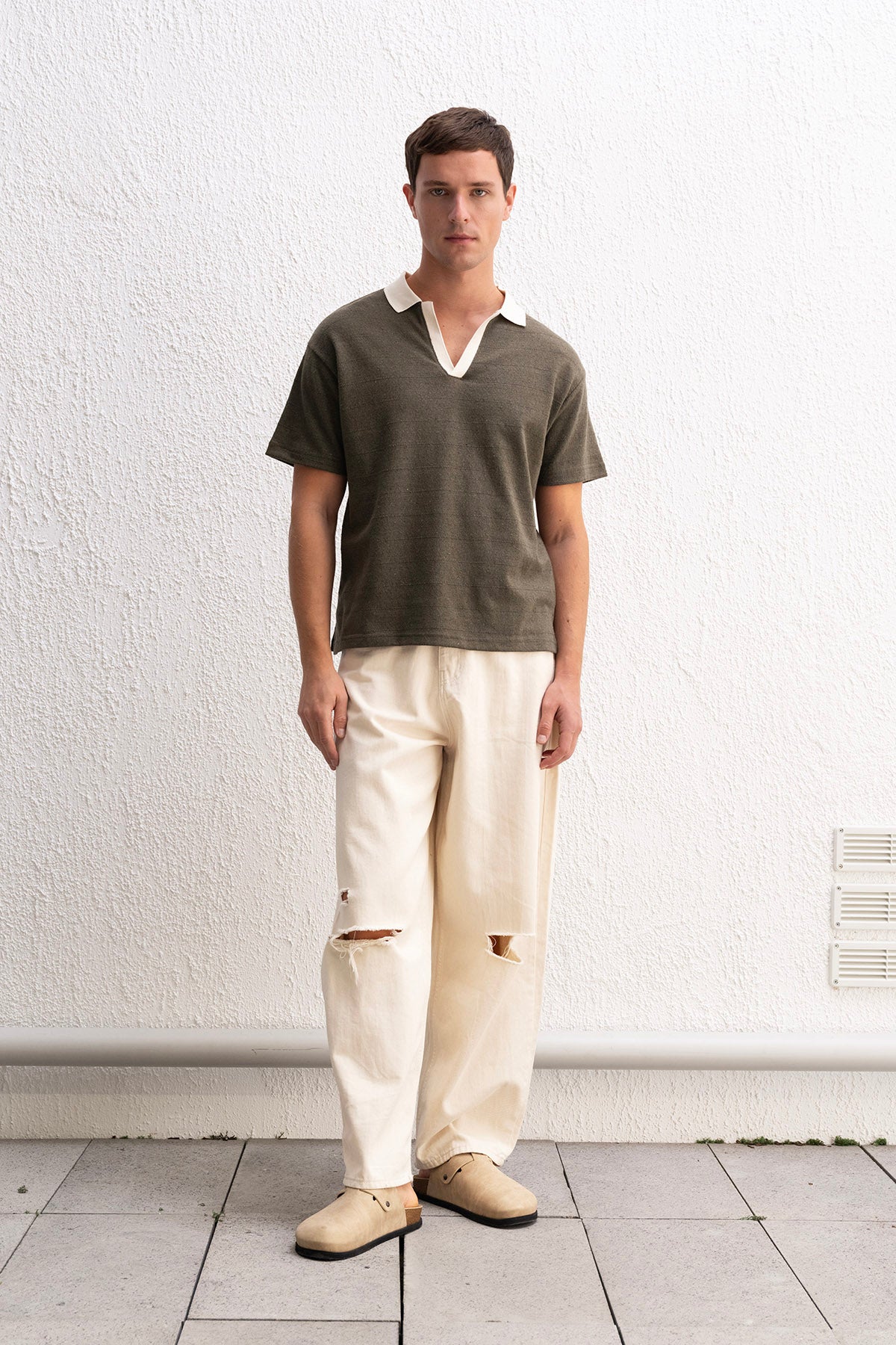 POLO YAKA HAKİ T-SHIRT