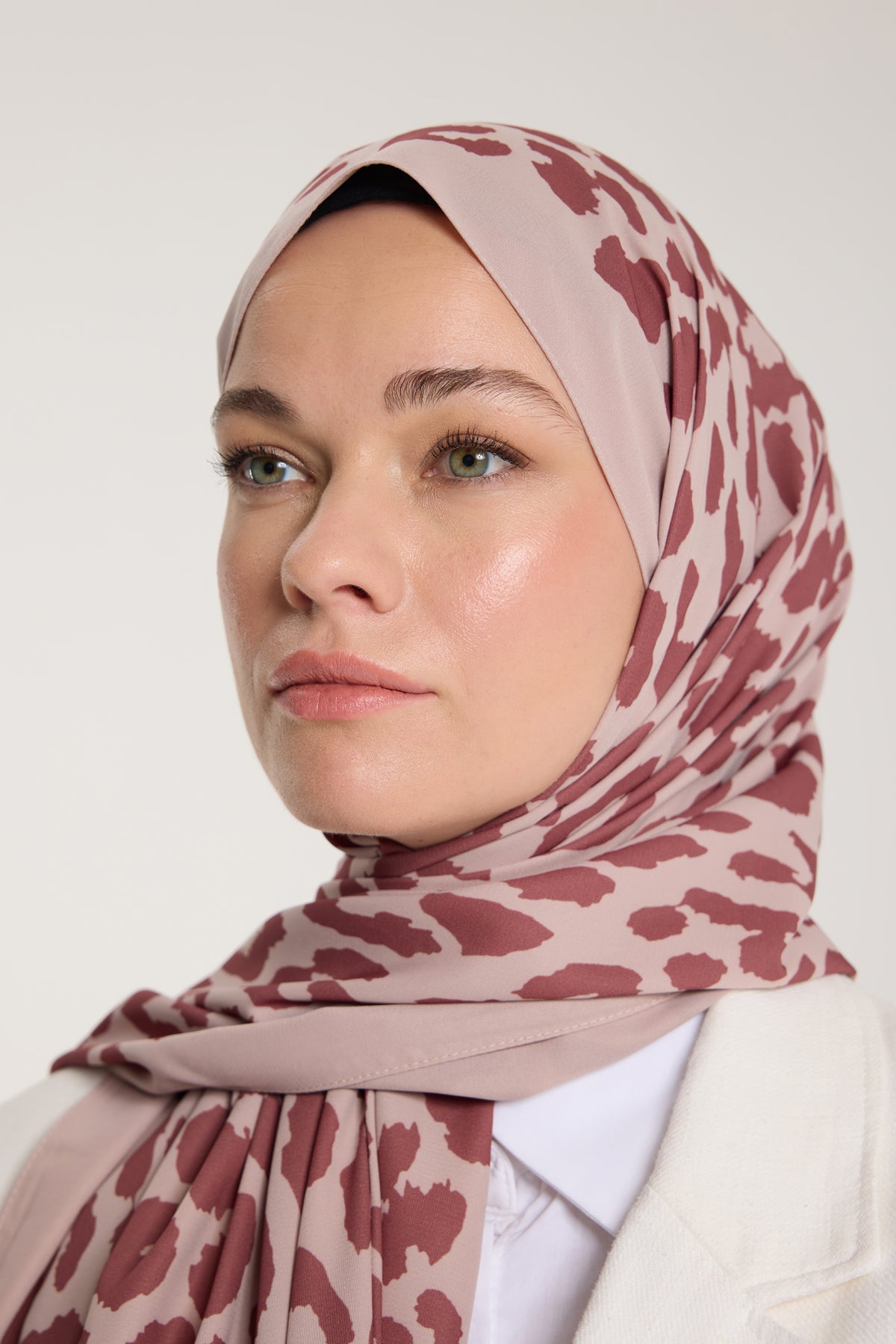 Pure Tone Şal - Leopar Desen - Latte - Kurugül