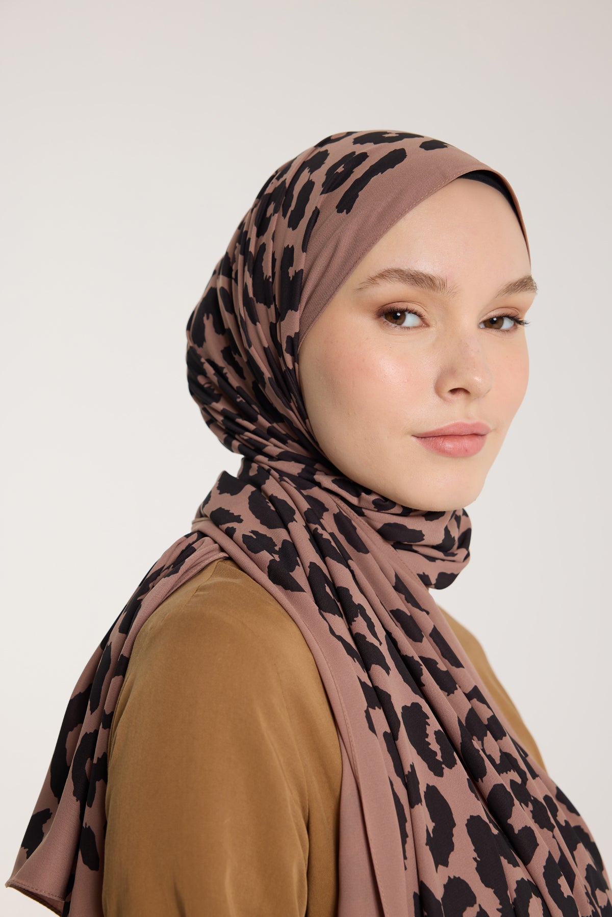 Pure Tone Şal - Leopar Desen - Sütlükahve - Siyah