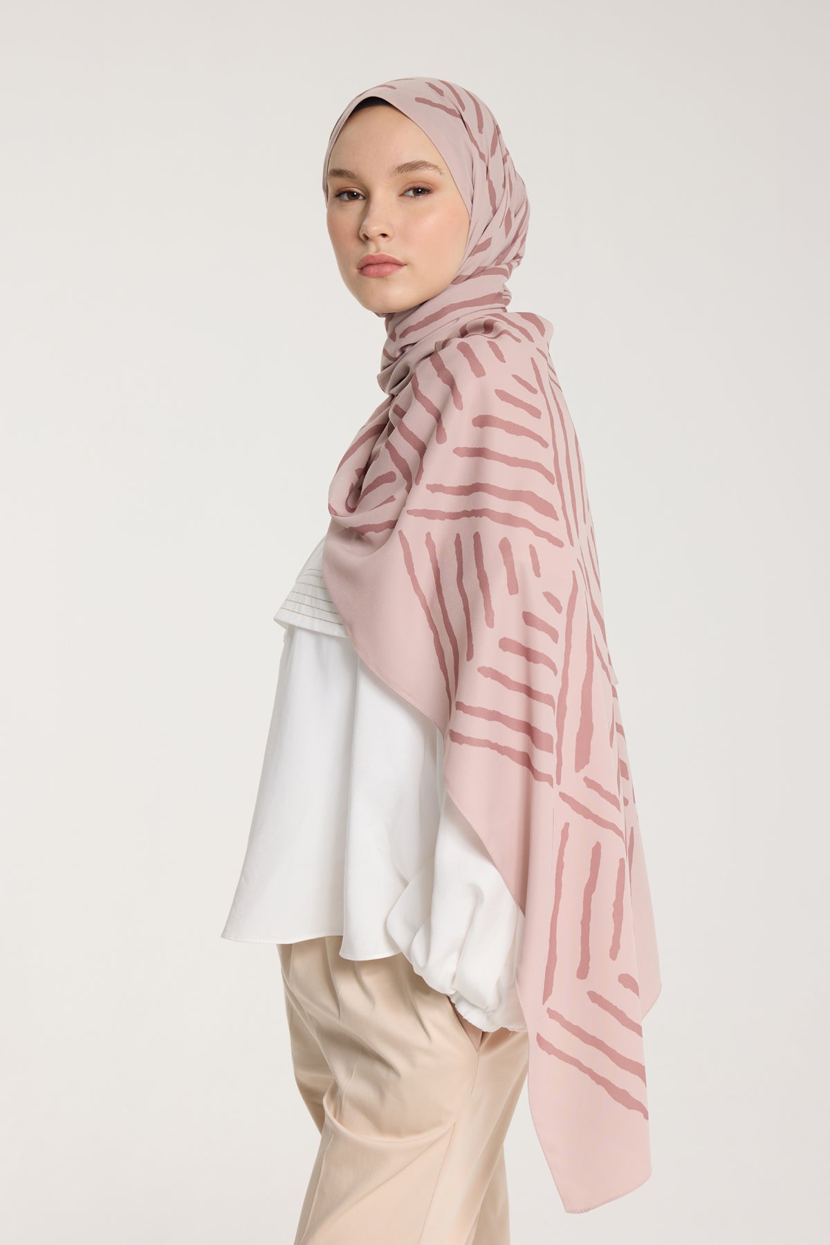 Pure Tone Şal - V Desen - Latte - Nude