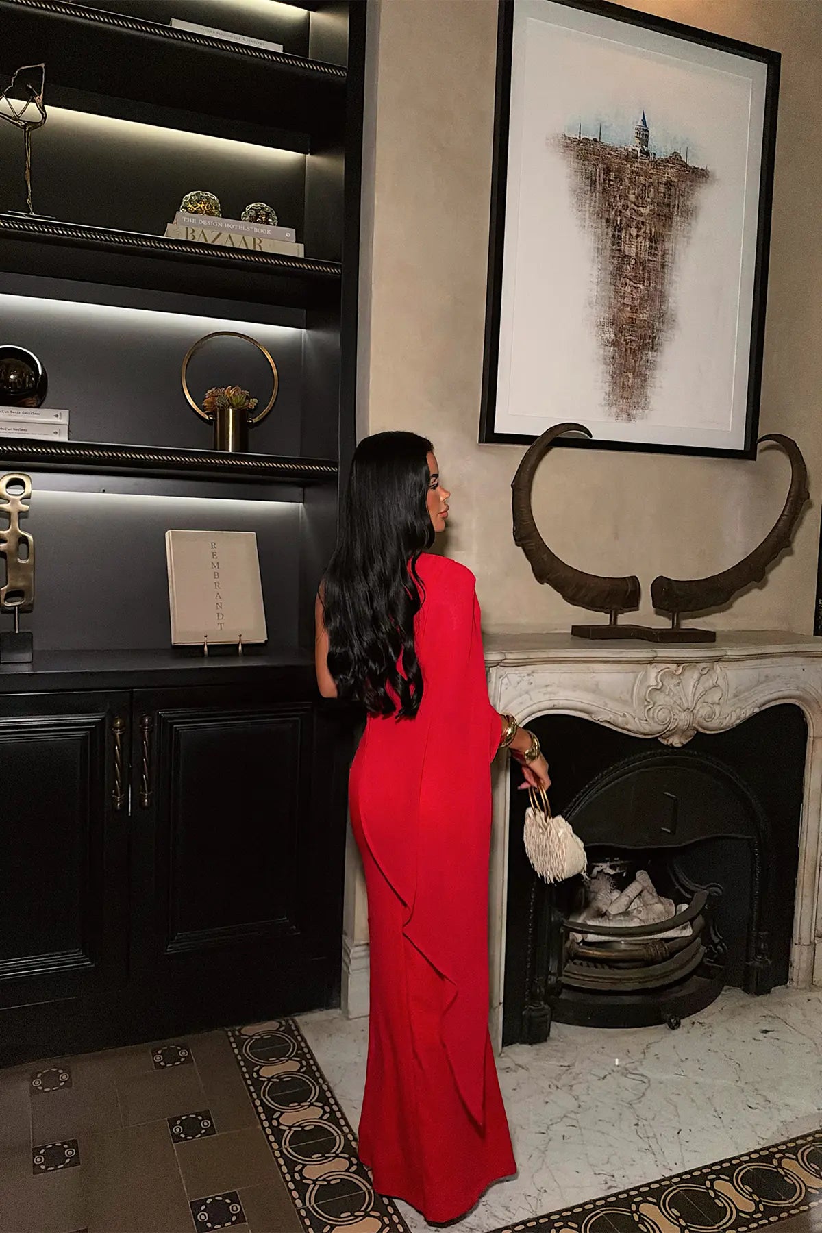 Kırmızı Etekli Takım