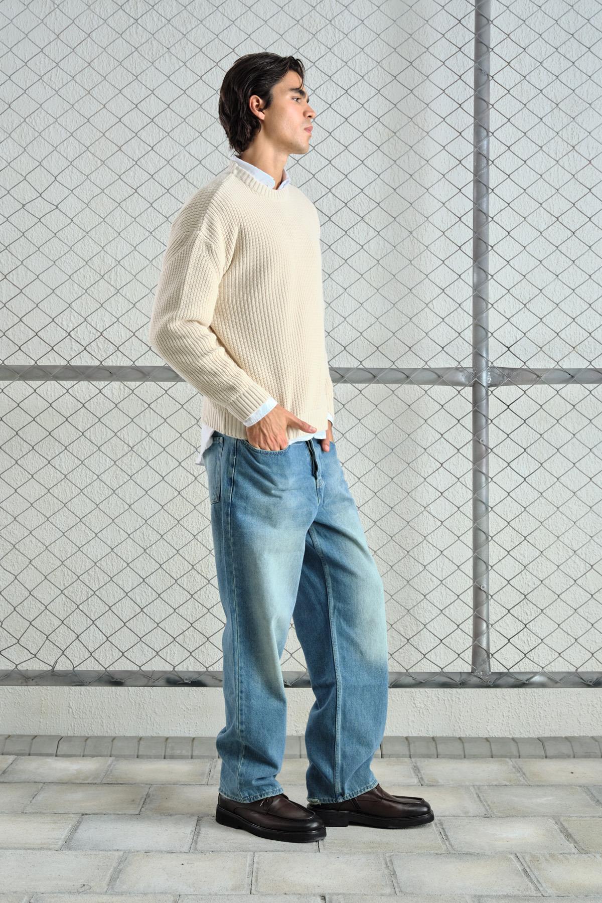 OVERSIZE DÖKÜMLÜ FİTİLLİ EKRU TRİKO KAZAK