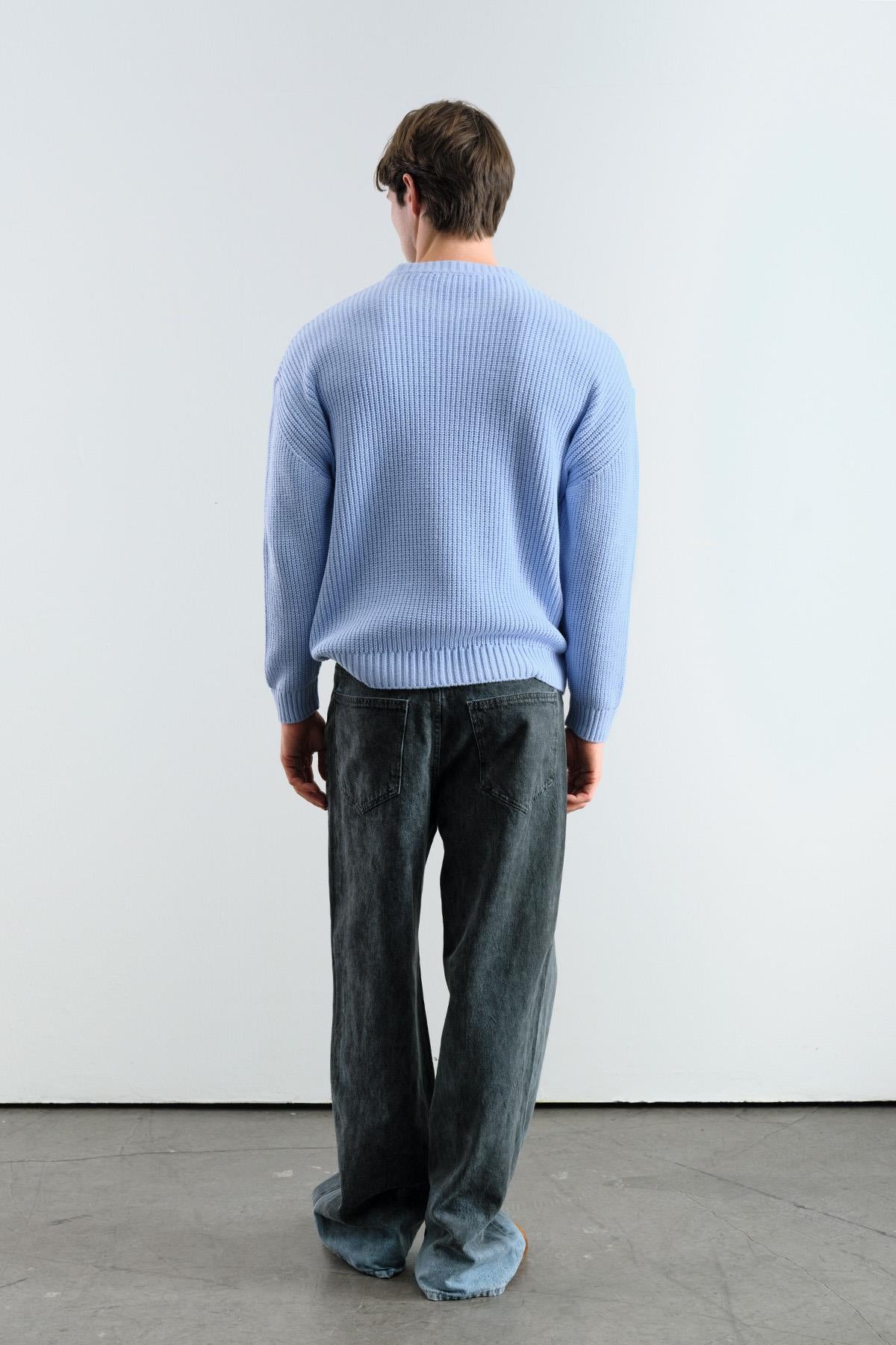 OVERSIZE DÖKÜMLÜ FİTİLLİ MAVİ TRİKO KAZAK