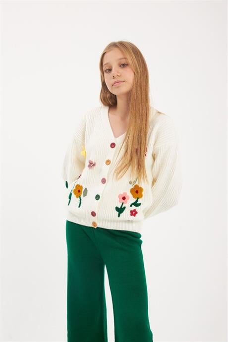 Renkli Düğmeli Floral Desenli Beyaz Triko Hırka Renkli Pantolon 2'li Takım Yeşil 12 Yaş