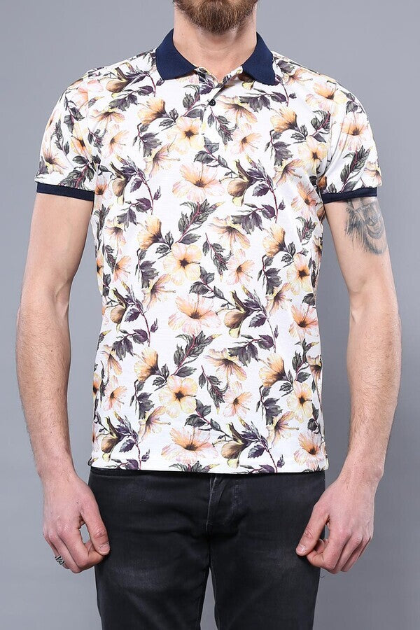 Polo Yaka Turuncu Çiçek Desenli T-shirt - Wessi