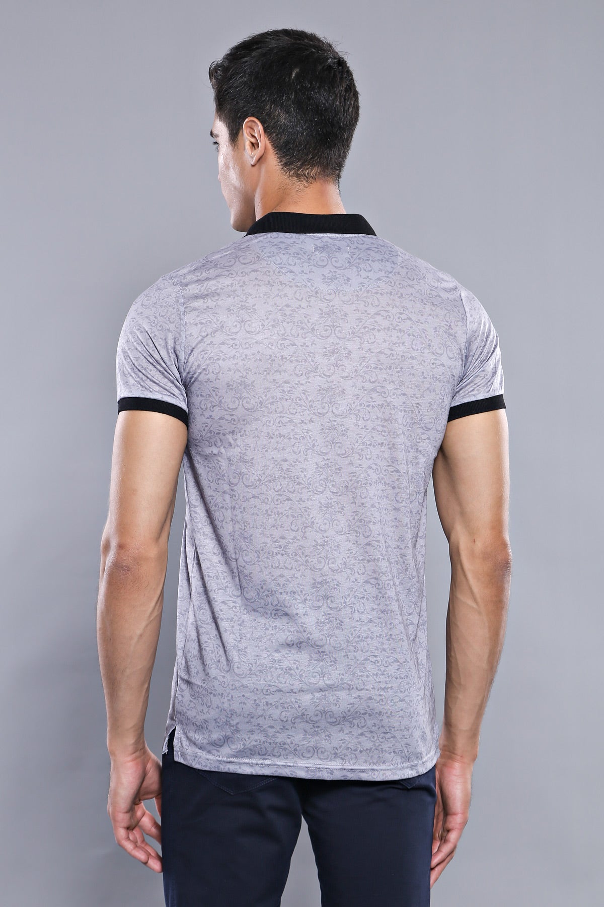 Çiçek Desenli Polo Yaka Gri T-shirt | Wessi