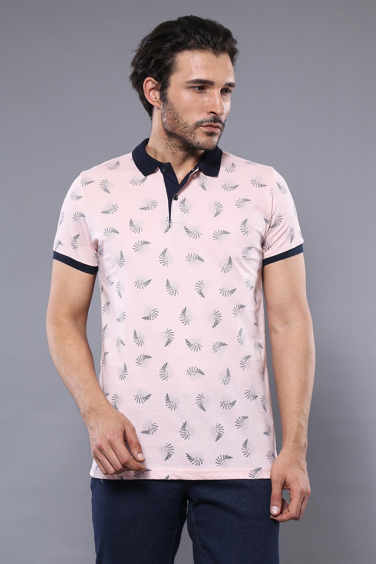 Çiçek Desenli Pembe Polo Yaka T-shirt | Wessi