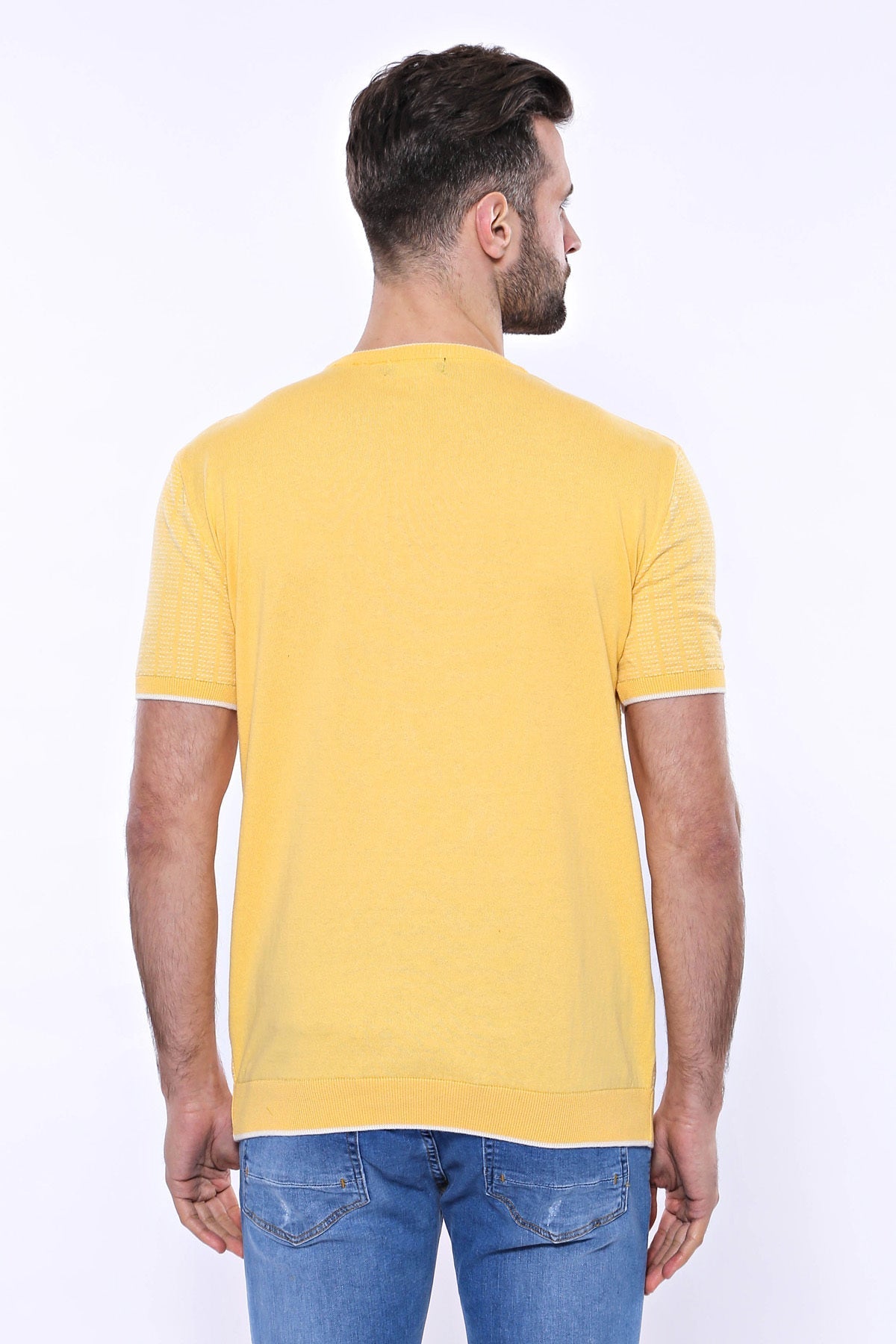 Bisiklet Yaka Kenarları Desenli Hardal Örme T-shirt | Wessi