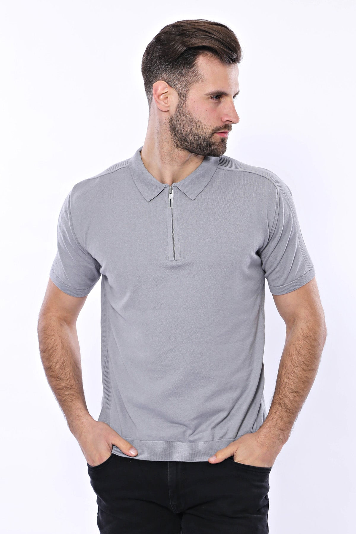Bisiklet Yaka Kenarları Desenli Gri Örme T-shirt | Wessi