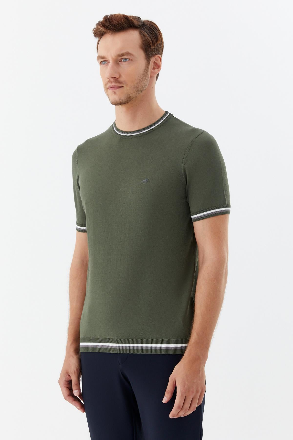 Yeşil Regular Fit Bisiklet Yaka Triko T-Shirt