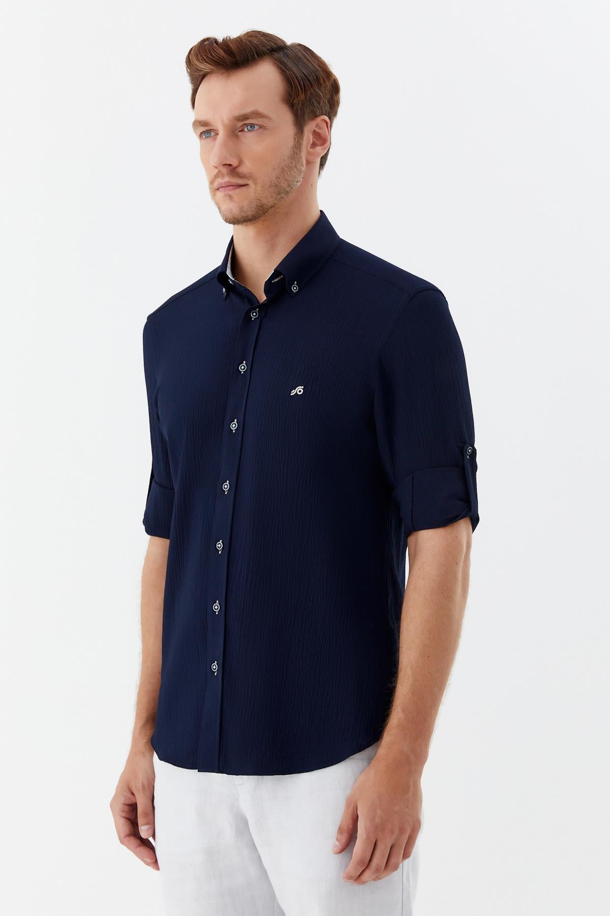Lacivert %100 Pamuk Uzun Kollu Slim Fit Düğmeli Yaka Gömlek