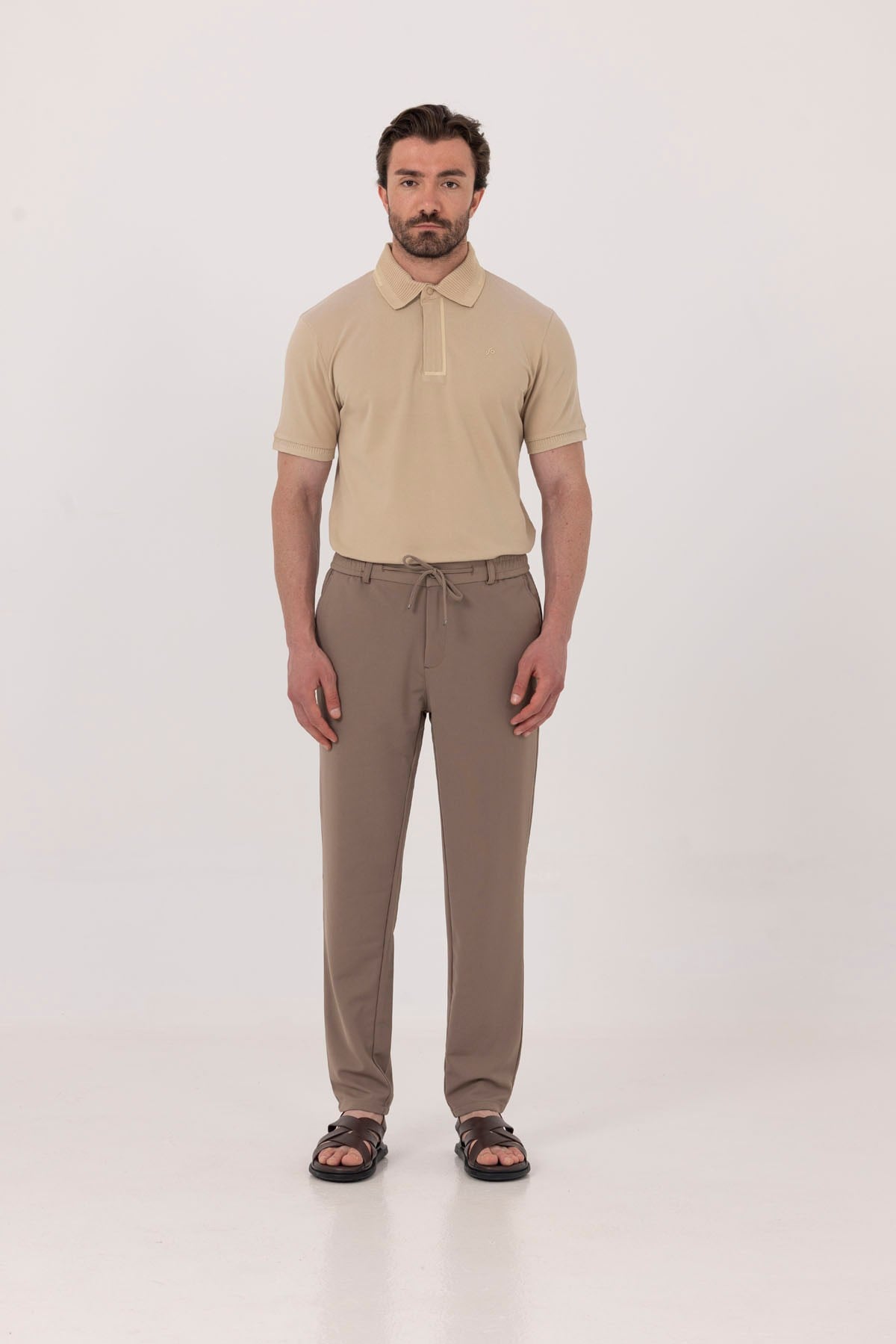 Bej %100 Pamuk Bisiklet Yaka Düz Renk Basic T-Shirt