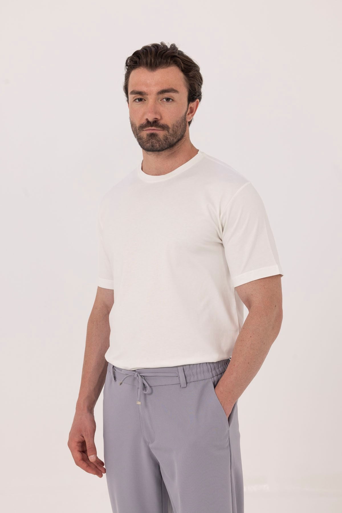 Ekru %100 Pamuk Bisiklet Yaka Düz Renk Basic T-Shirt