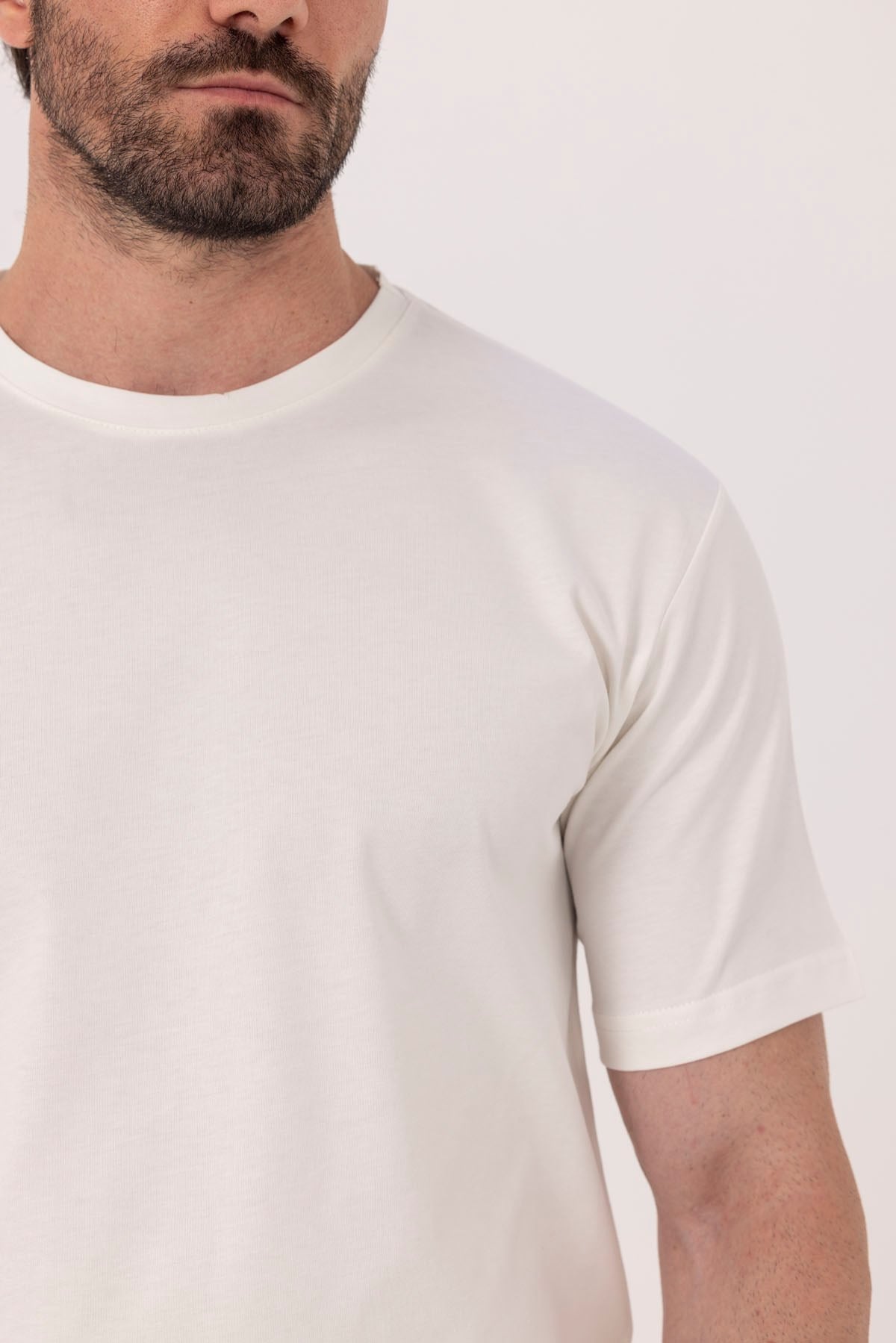 Ekru %100 Pamuk Bisiklet Yaka Düz Renk Basic T-Shirt