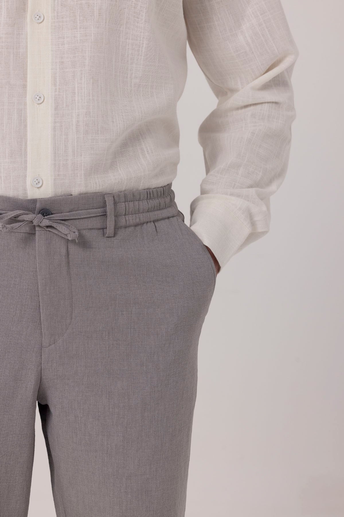 Gri Keten Görünümlü Arka Lastikli Köprü Kemerli Bağcıklı Regular Fit Jogger Pantolon
