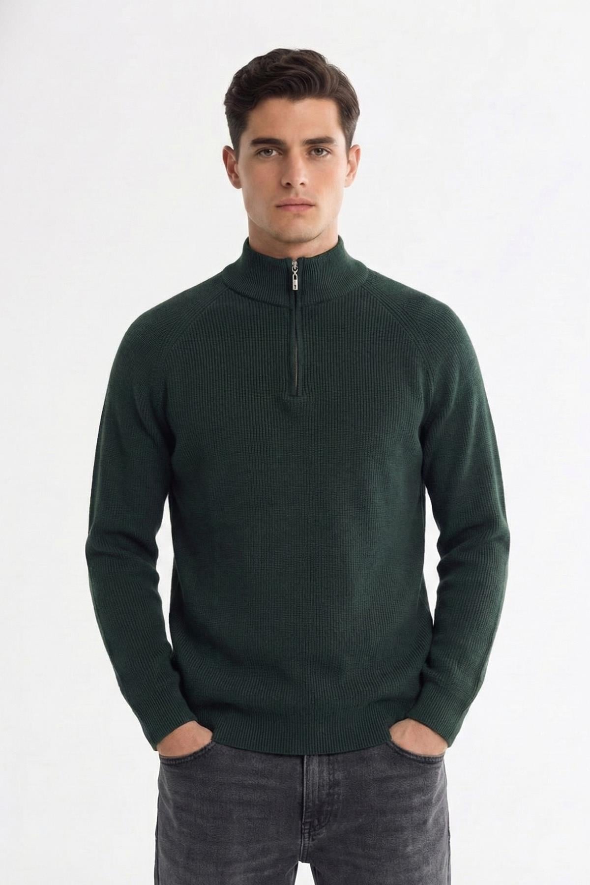 Erkek Haki Dar Kesim Slim Fit Dokulu Örme Fermuarlı Yarım Balıkçı Yaka Triko Kazak