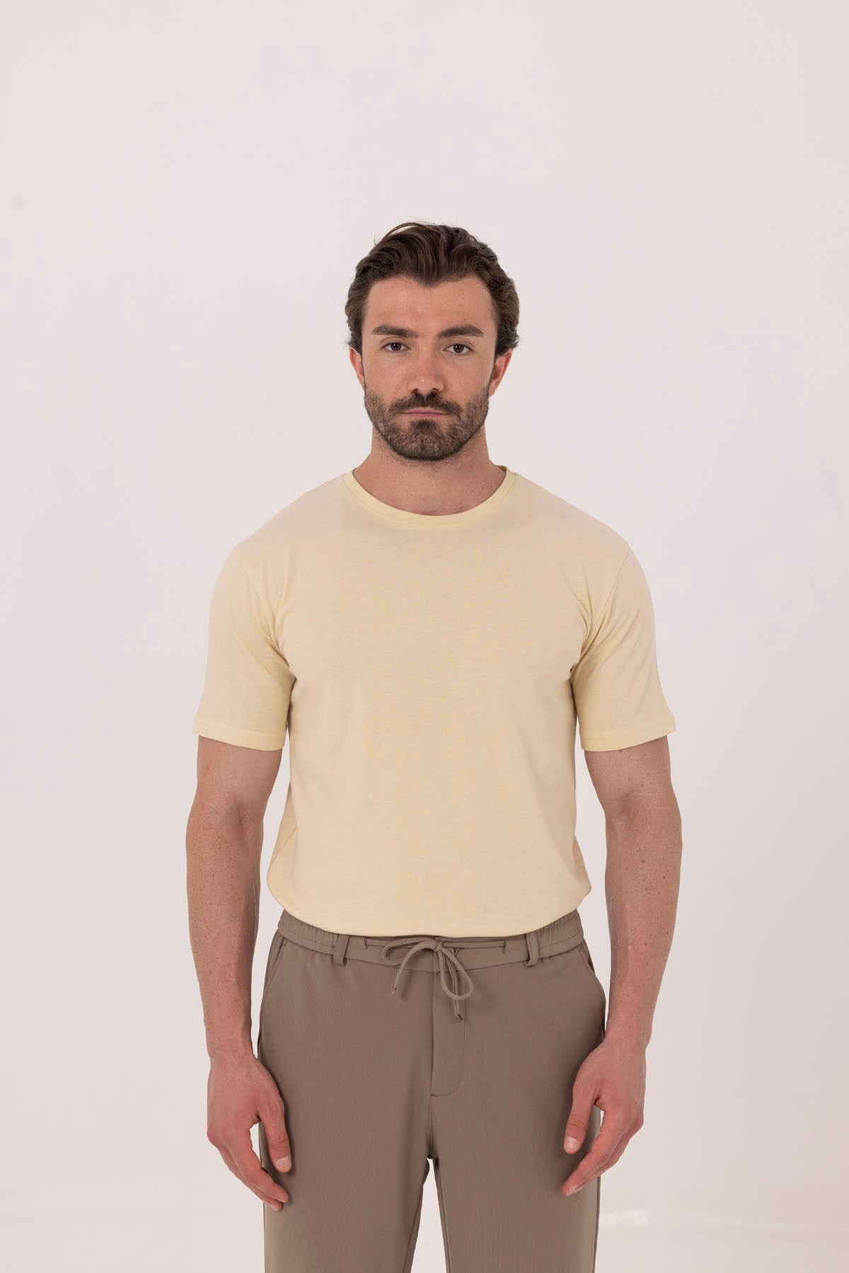 Krem %100 Pamuk Bisiklet Yaka Düz Renk Basic T-Shirt