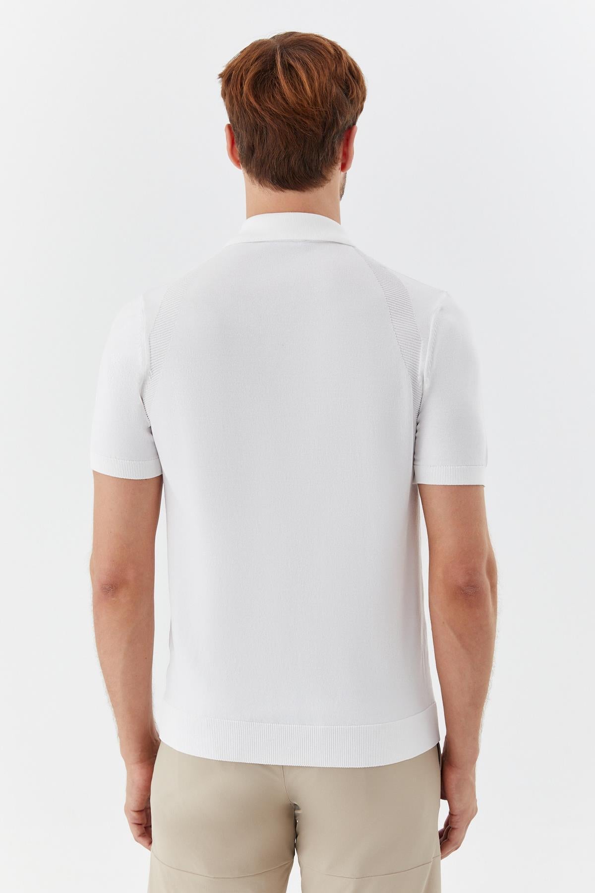 Ekru Reglan Ayaksız Triko Polo Yaka Fermuarlı T-Shırt