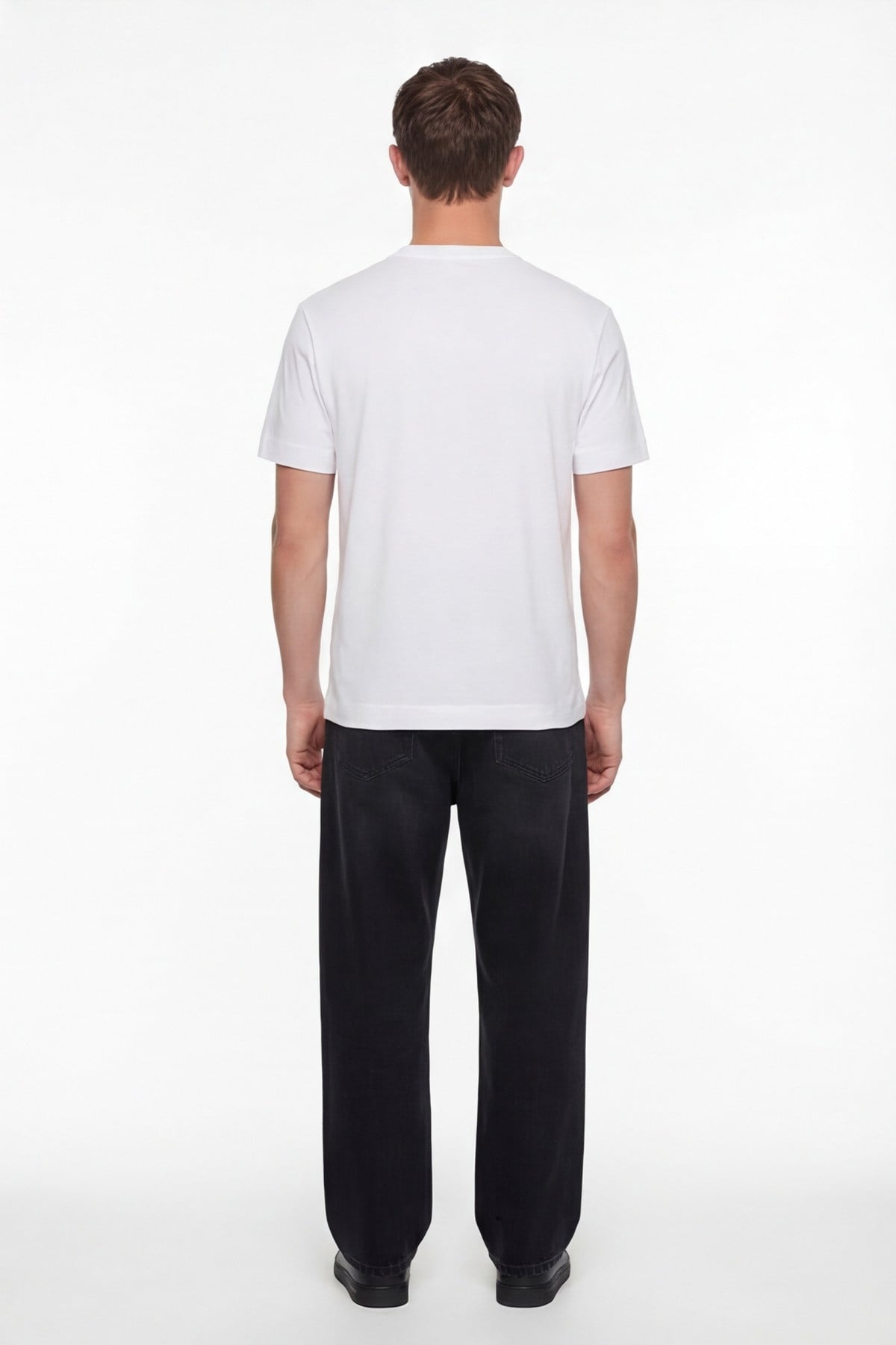 Erkek Beyaz Normal Kesim Regular Fit %100 Pamuk Dokuma Bisiklet Yaka Basic T-Shirt