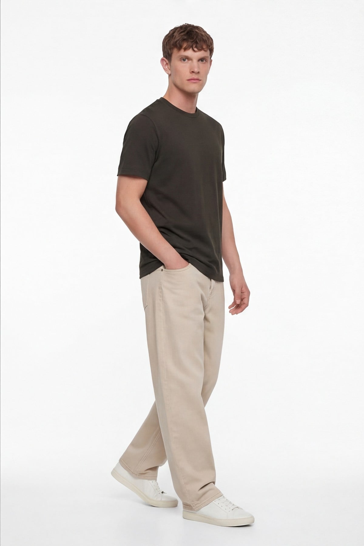 Erkek Nefti Normal Kesim Regular Fit %100 Pamuk Dokuma Bisiklet Yaka Basic T-Shirt