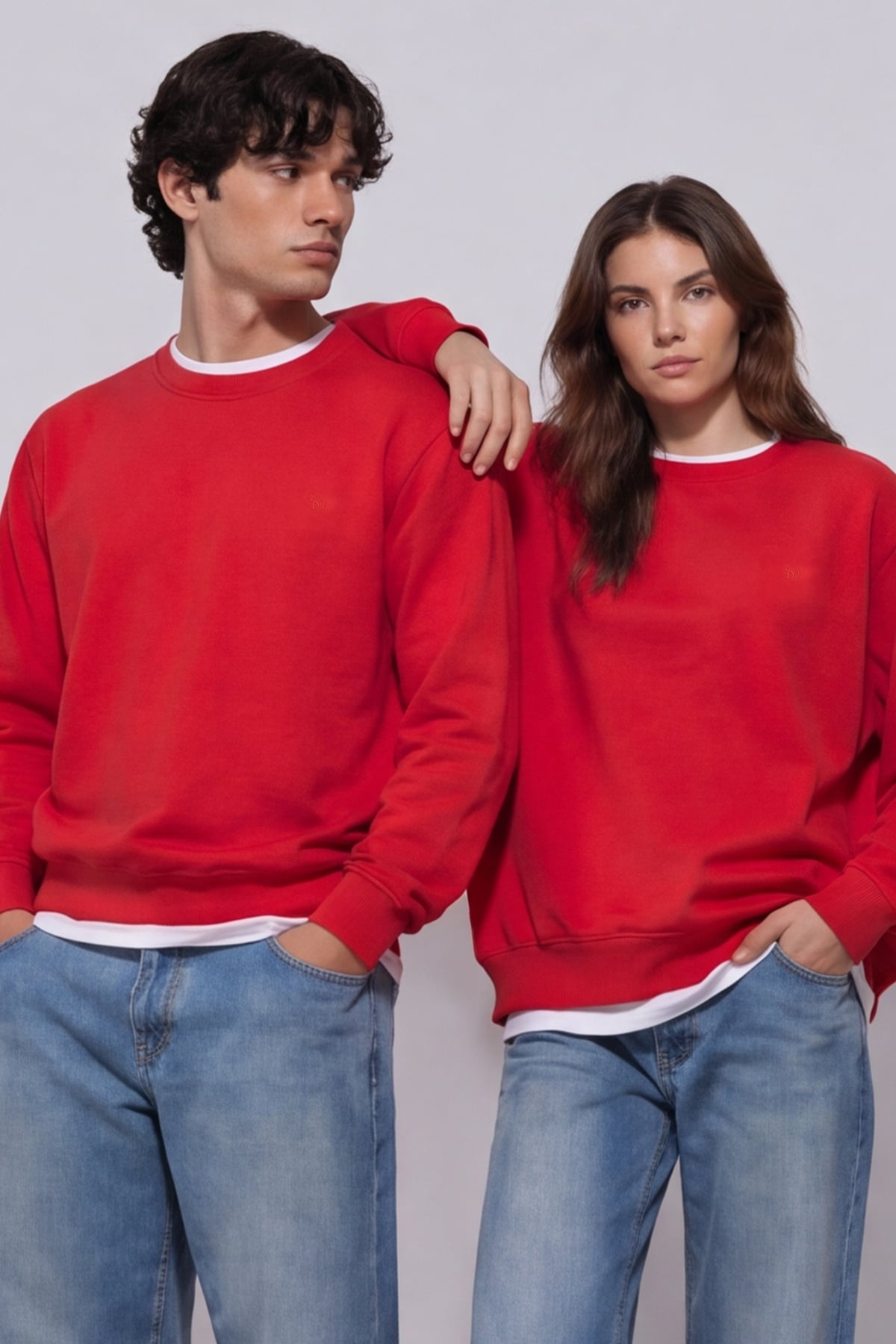 Unisex Kırmızı Normal Kesim Regular Fit %100 Pamuk Bisiklet Yaka Sweatshirt