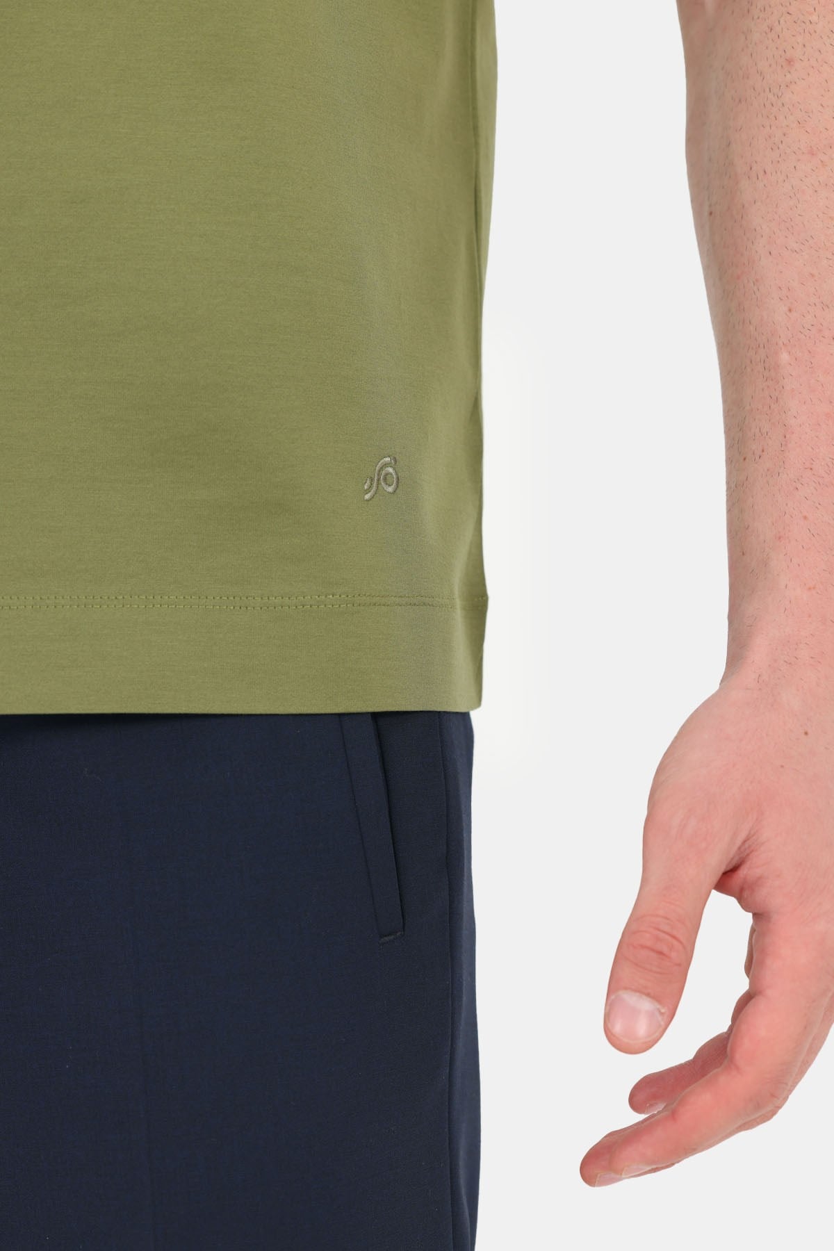Zeytin Yeşili %100 Pamuk Regular Fit Bisiklet Yaka Basic T-Shirt