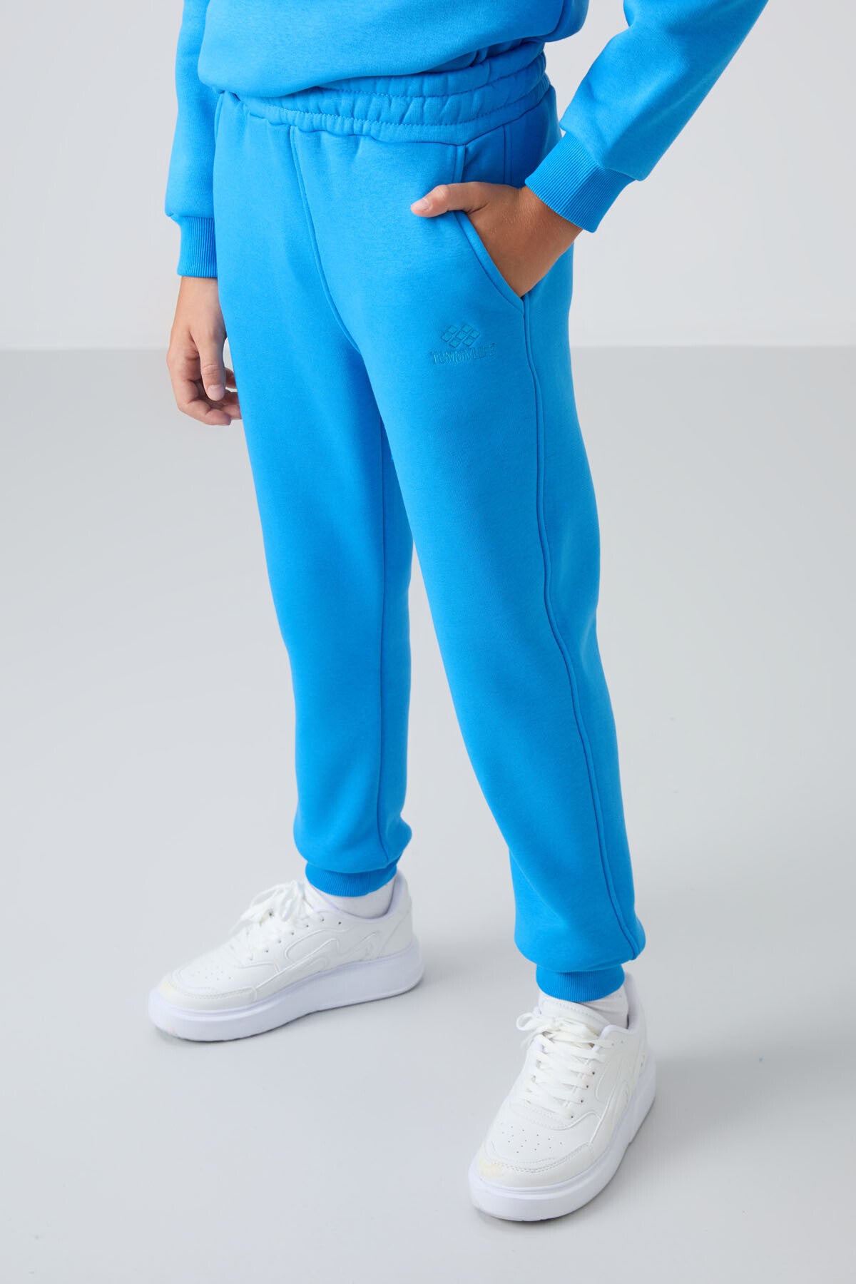 Saks Pamuklu Kalın İçi Tüylü Yumuşak Dokulu Standart Fit Nakışlı Erkek Çocuk Eşofman Takım - 11249