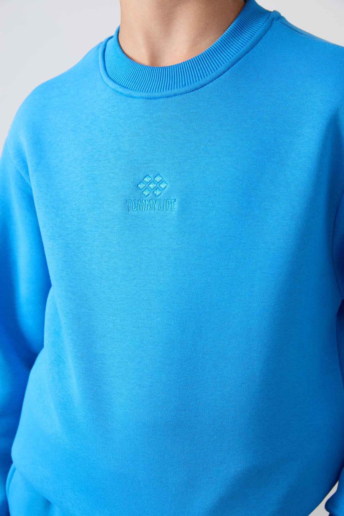 Saks Pamuklu Kalın İçi Tüylü Yumuşak Dokulu Standart Fit Nakışlı Erkek Çocuk Eşofman Takım - 11249