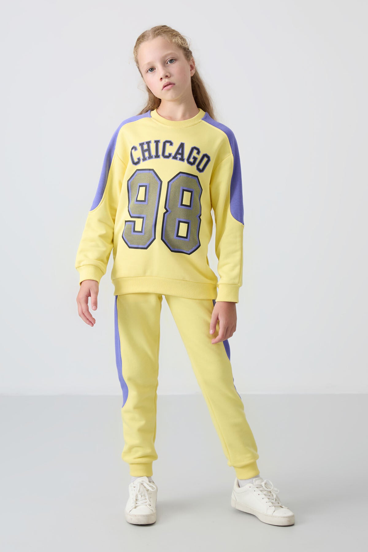 Sarı Pamuklu İçi Tüylü Yumuşak Dokulu Standart Fit Baskılı Kız Çocuk Eşofman Takım - 75170