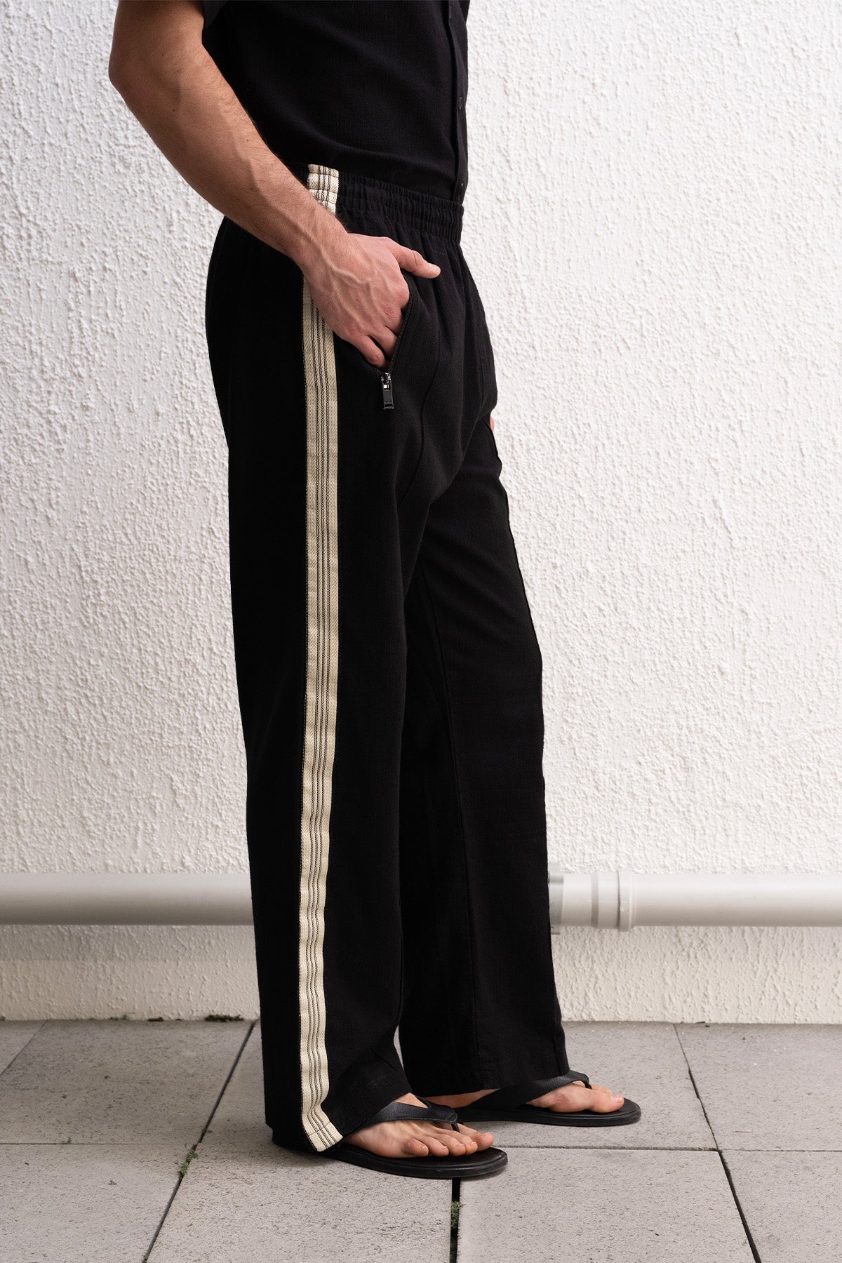 ŞERİT DETAYLI SİYAH PANTOLON - SİYAH XL