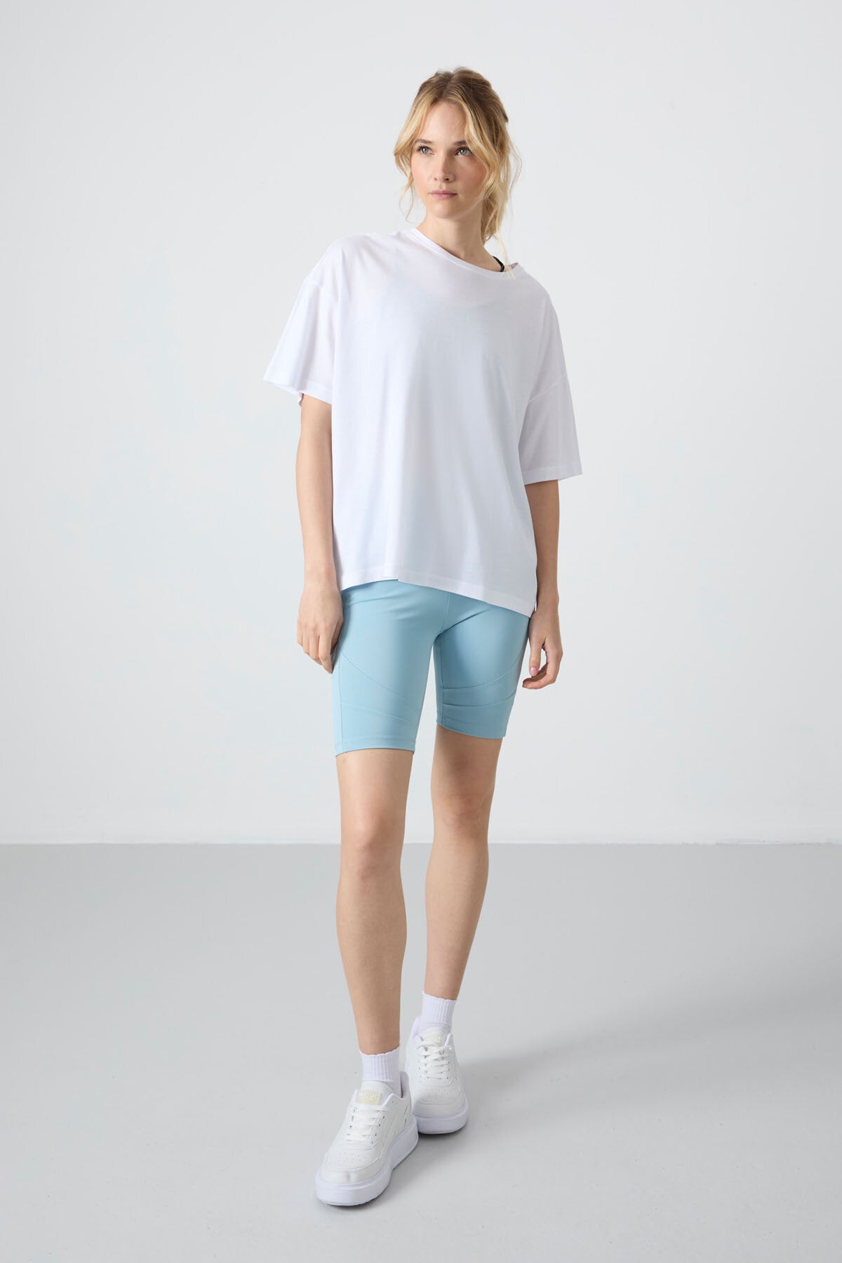 Oversize Fit Basic O Yaka 3'lü Paket Beyaz Kadın T-Shirt 97285