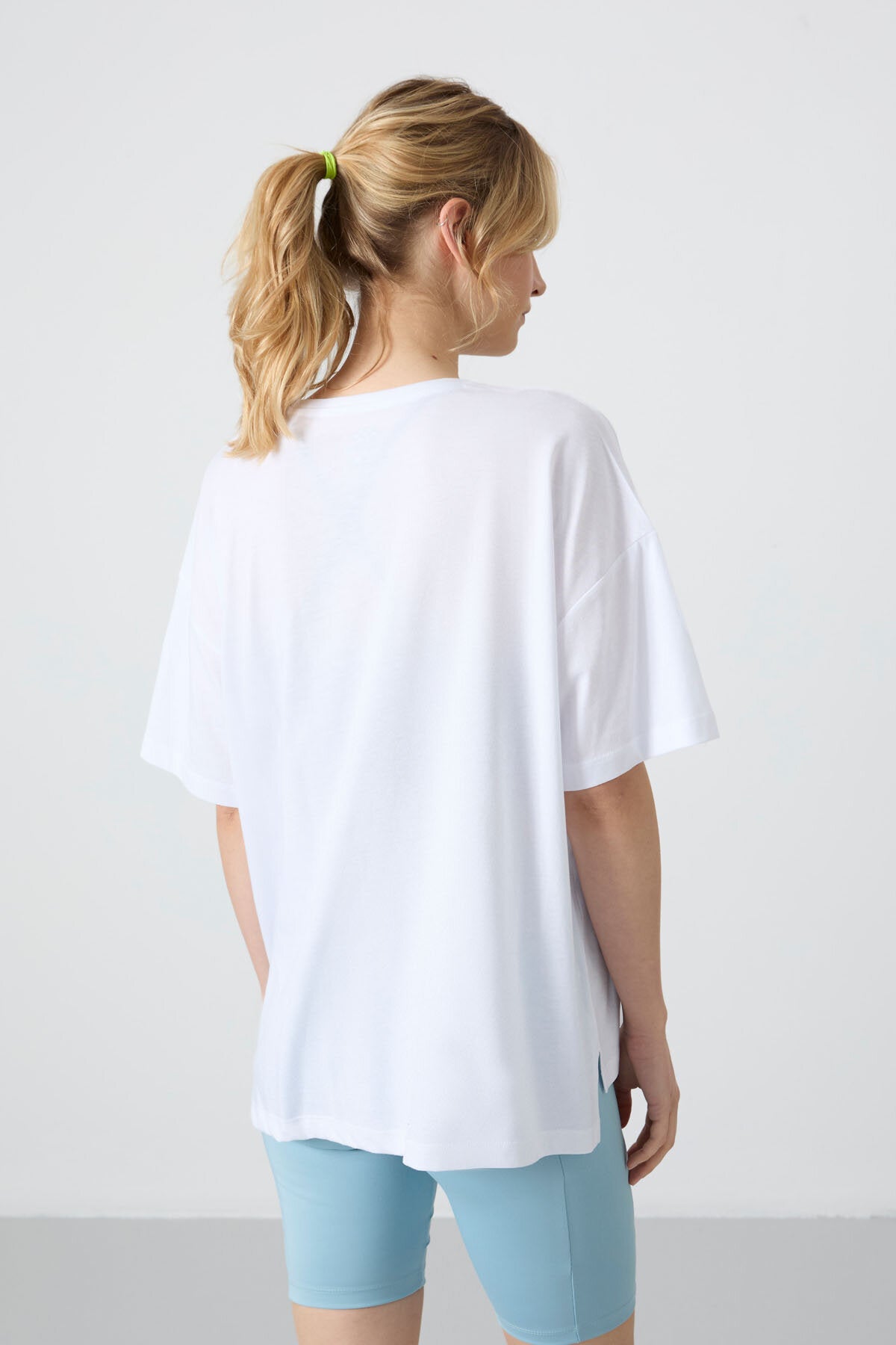 Oversize Fit Basic O Yaka 3'lü Paket Beyaz Kadın T-Shirt 97285