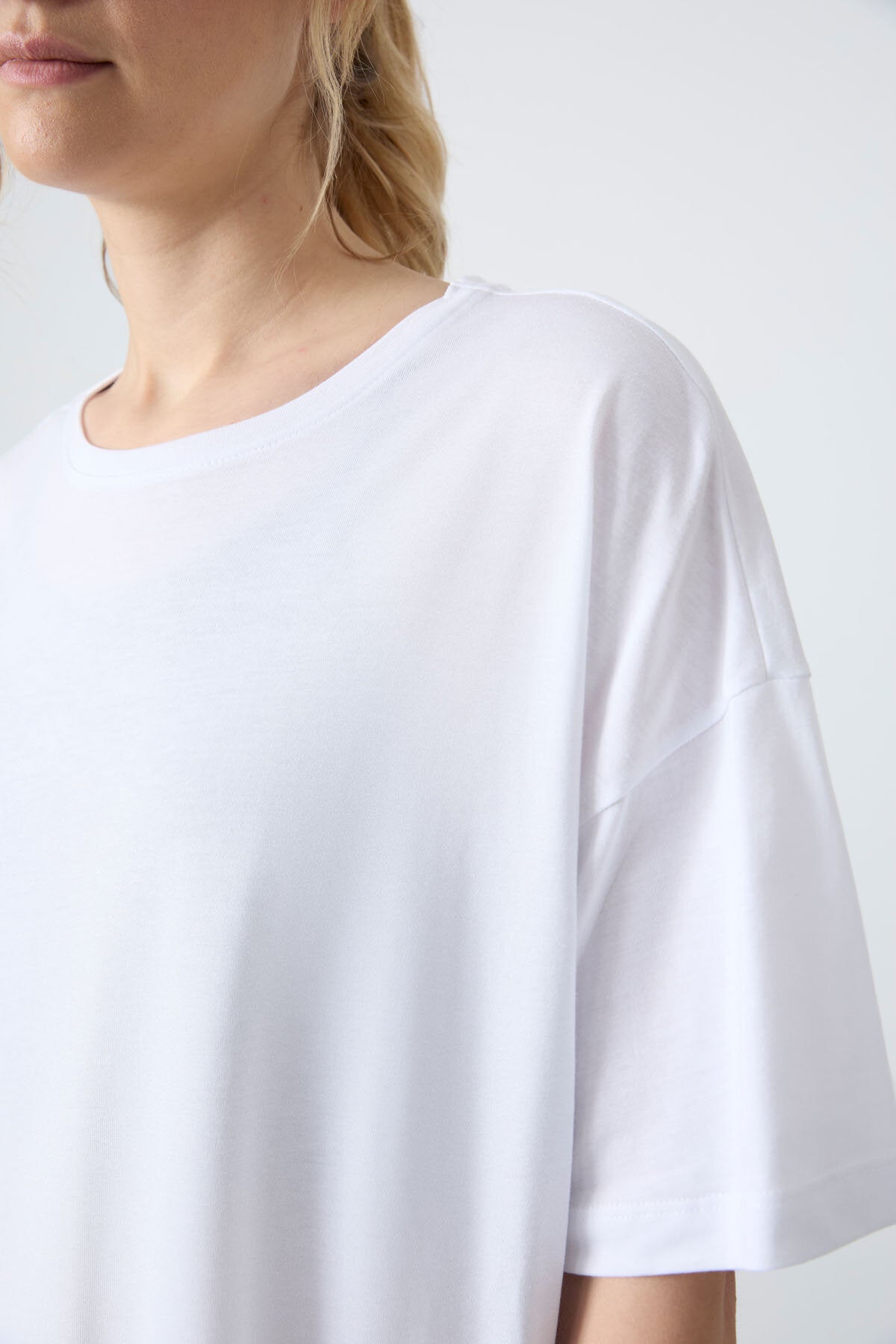 Oversize Fit Basic O Yaka 3'lü Paket Beyaz Kadın T-Shirt 97285