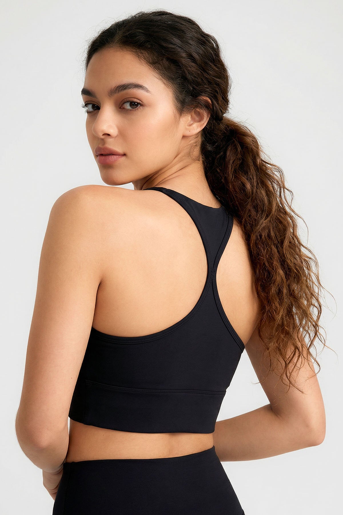 Siyah Standart Fit Baskılı Sırt Detaylı Kadın Spor Büstiyer - 97300