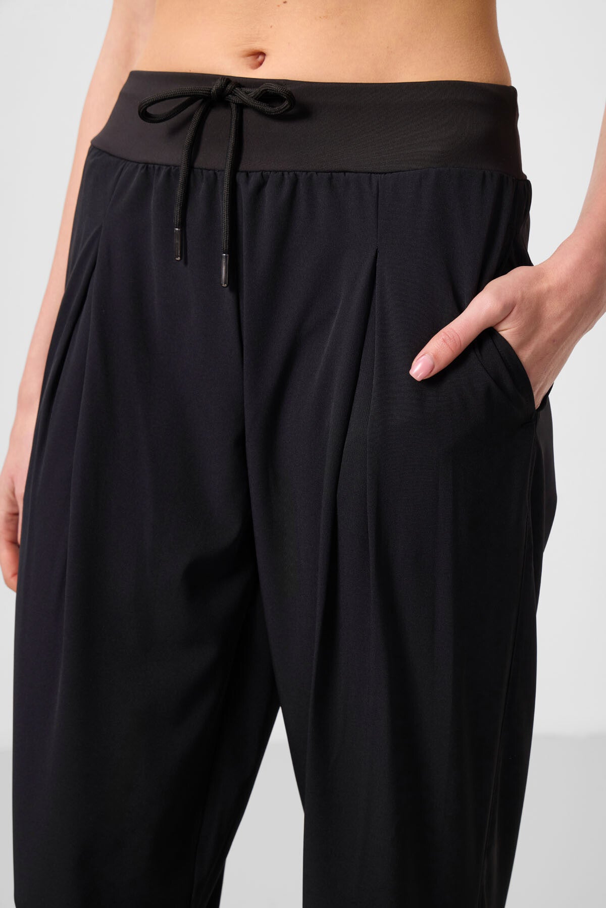 Siyah Cepli Standart Kalıp Kadın Yoga Pantolon - 94677