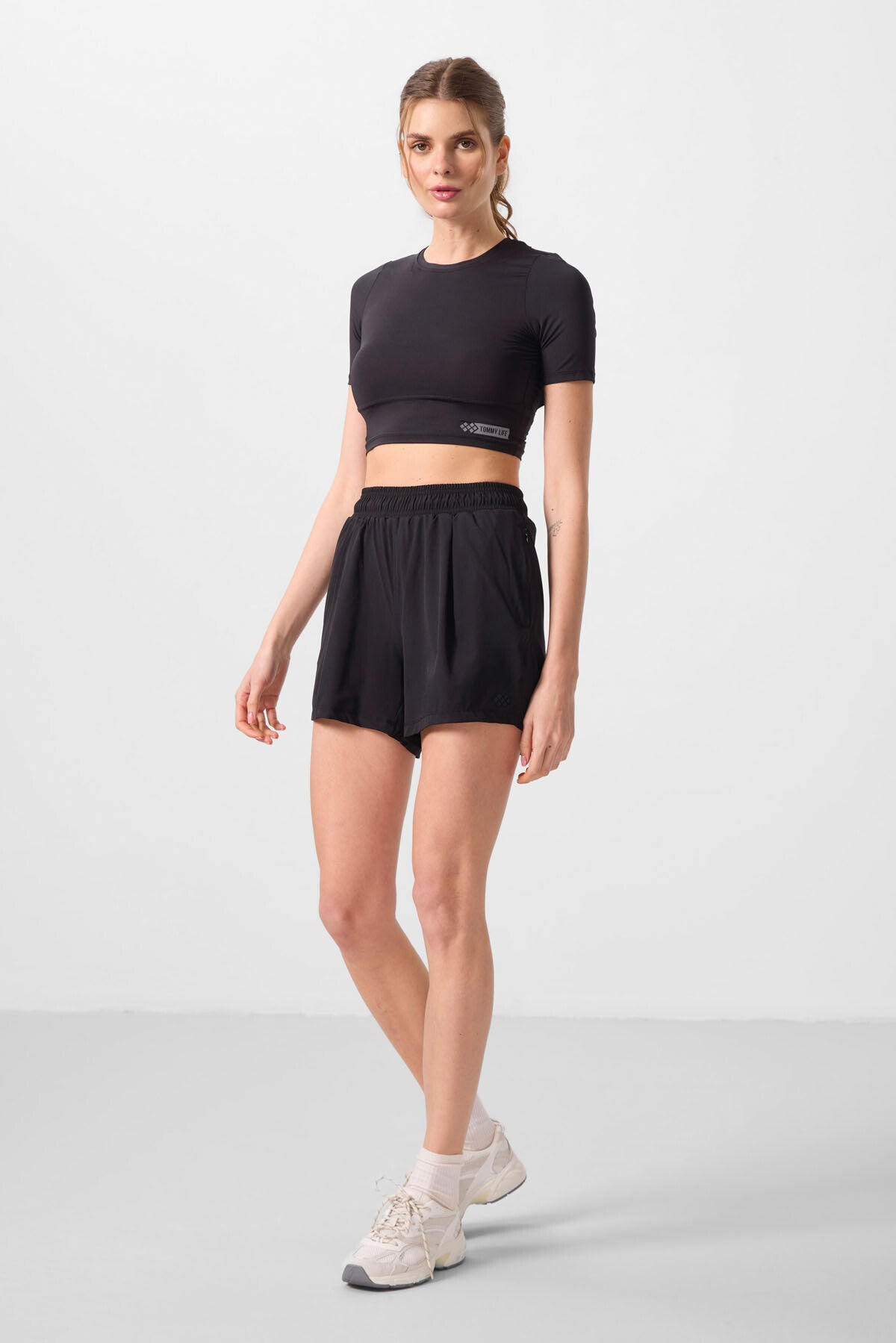 Siyah Gizli Cep Fermuarlı Rahat Form Kadın Şort - 91014