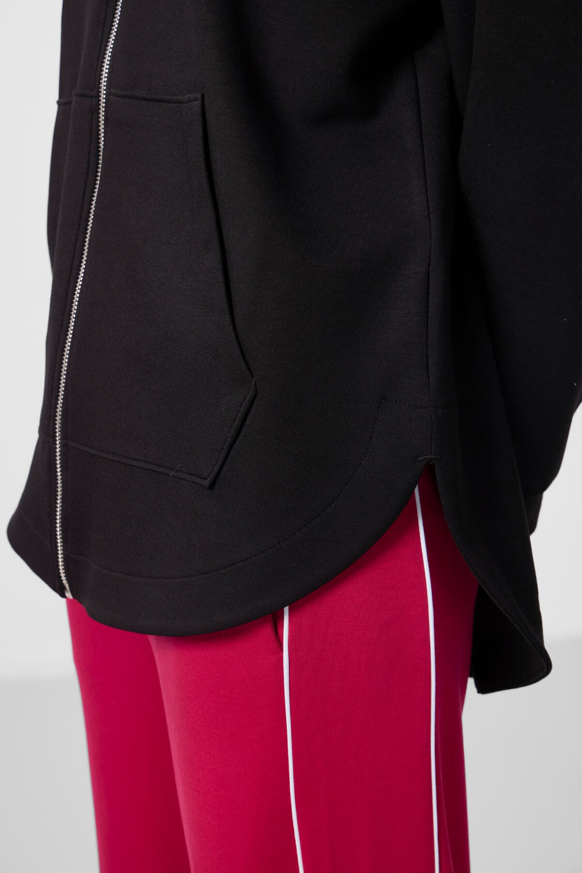 Siyah Yumuşak Dokulu Kapüşonlu Oversize Kadın Tunik Sweatshirt - 97302