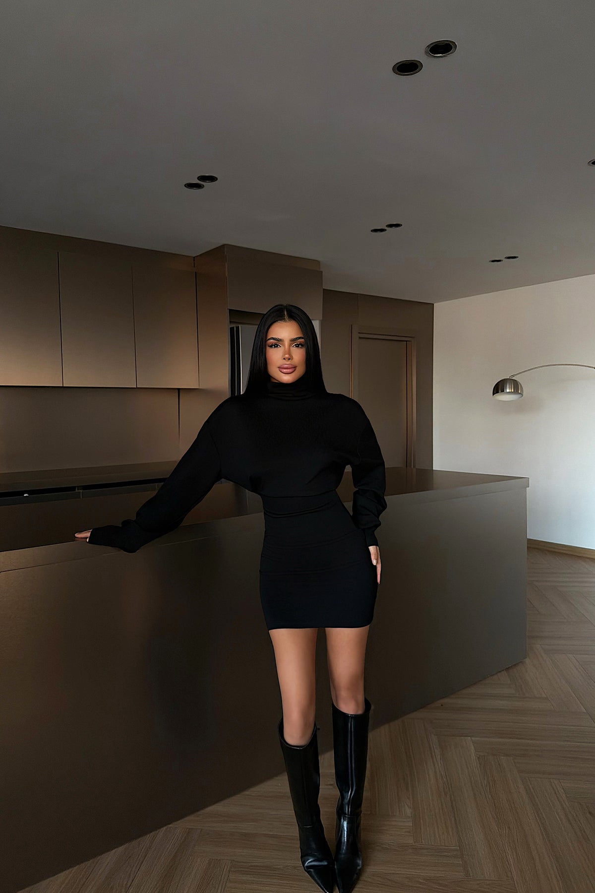 Siyah Liora Dik Yaka Mini Elbise ATE-4325